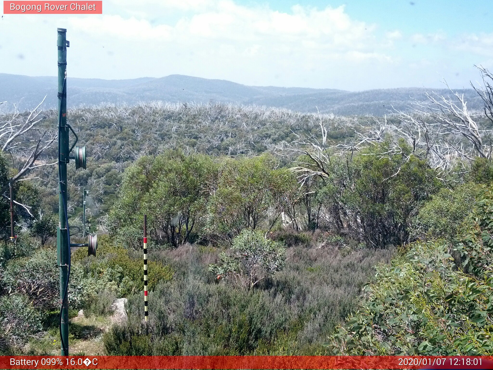 Bogong Web Cam 12:18pm Tuesday 7th of January 2020