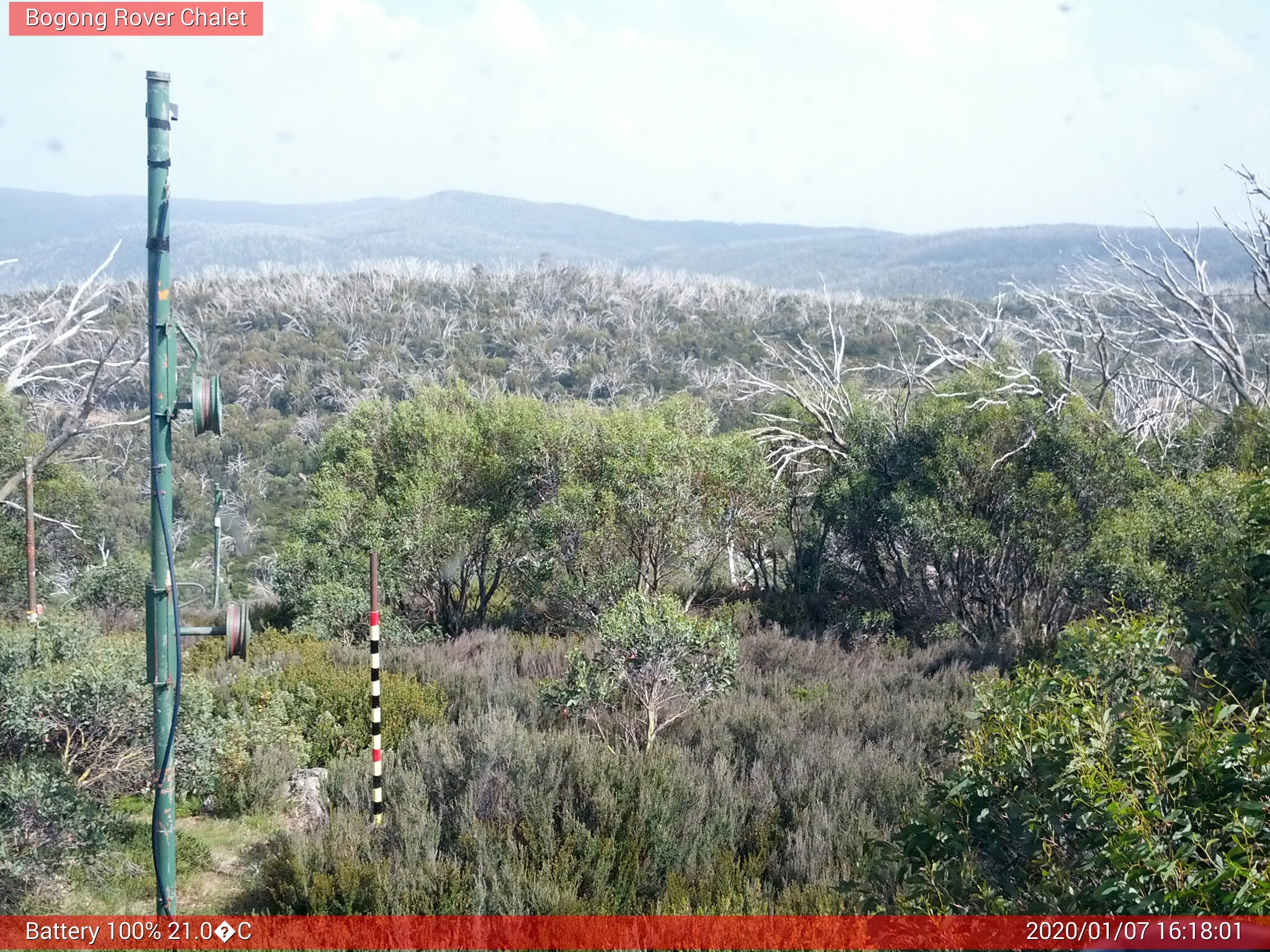 Bogong Web Cam 4:18pm Tuesday 7th of January 2020