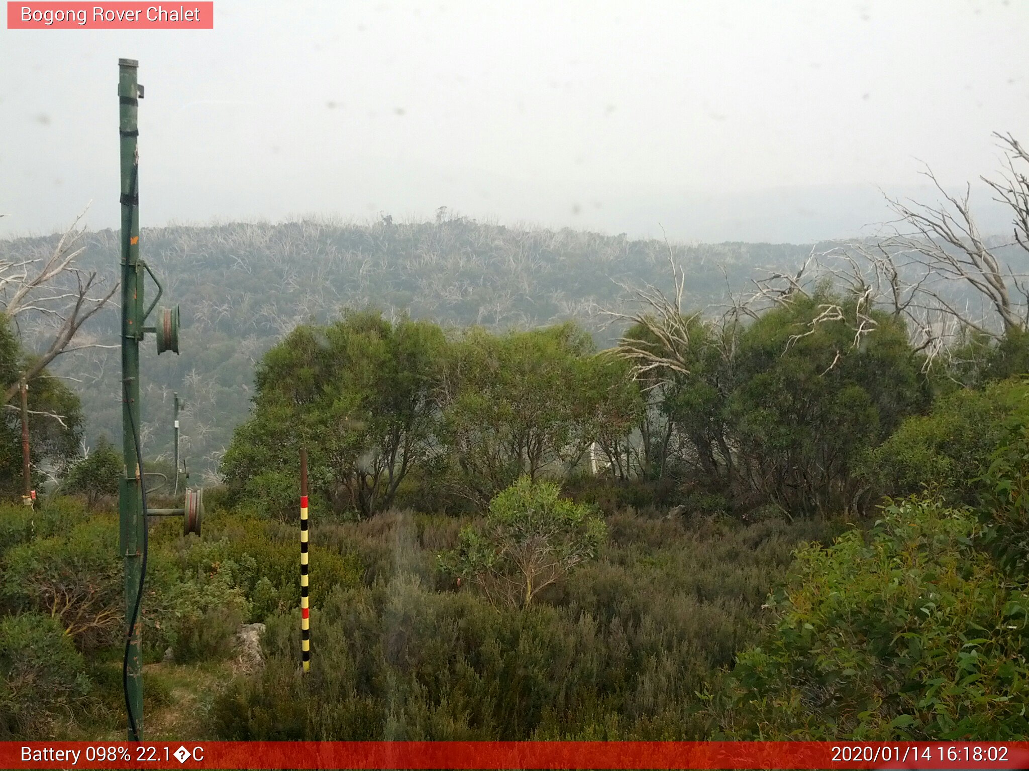 Bogong Web Cam 4:18pm Tuesday 14th of January 2020