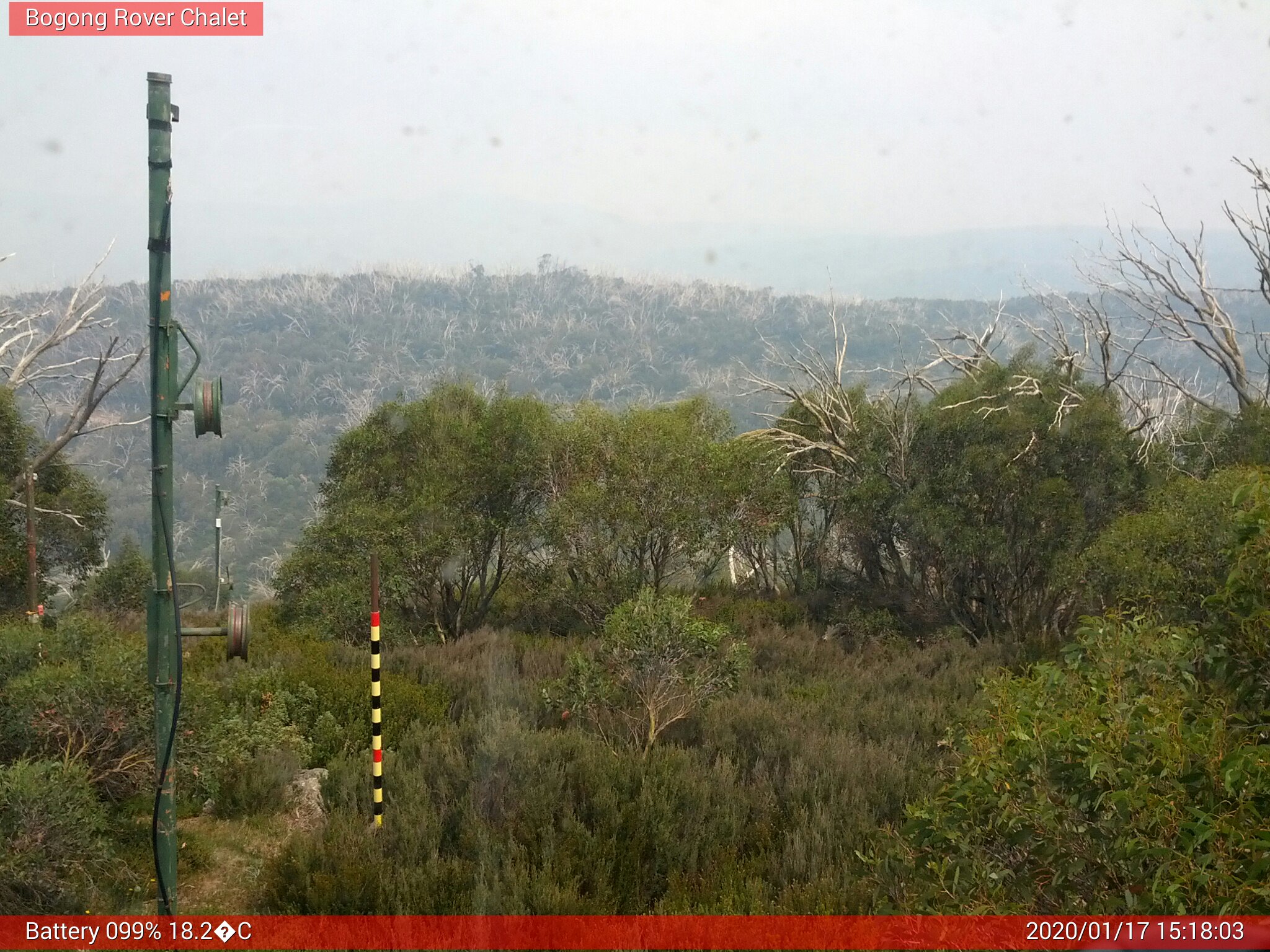 Bogong Web Cam 3:18pm Friday 17th of January 2020