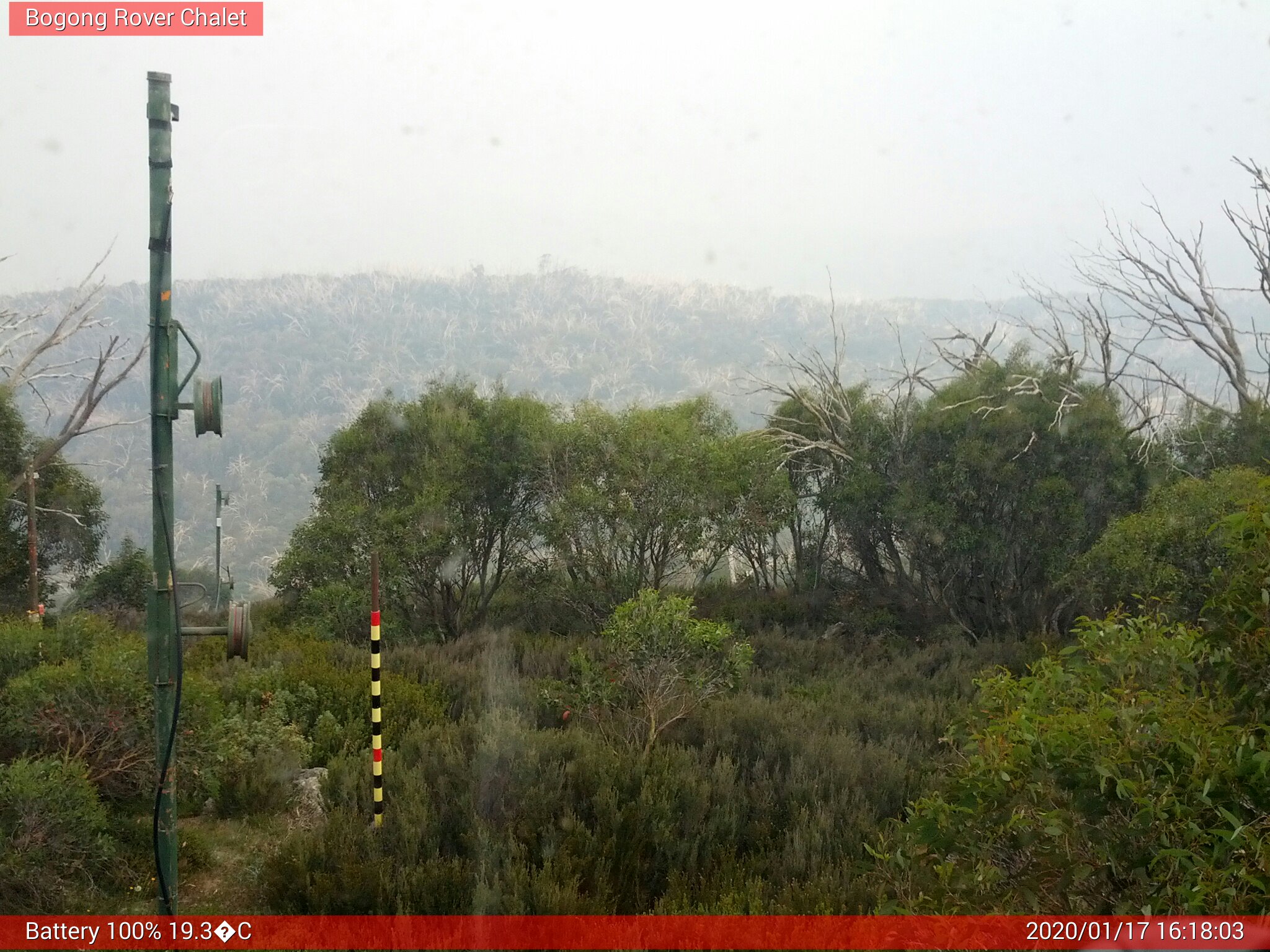 Bogong Web Cam 4:18pm Friday 17th of January 2020