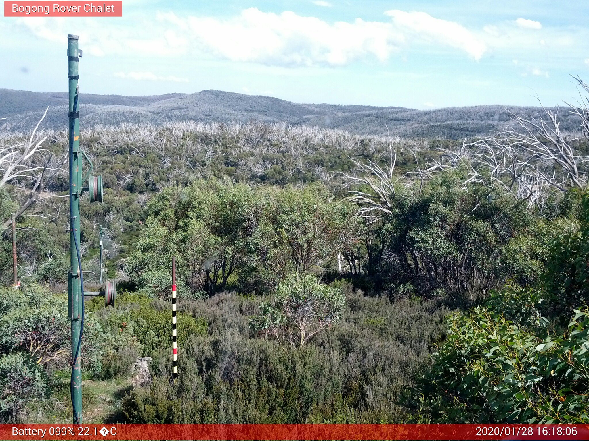 Bogong Web Cam 4:18pm Tuesday 28th of January 2020