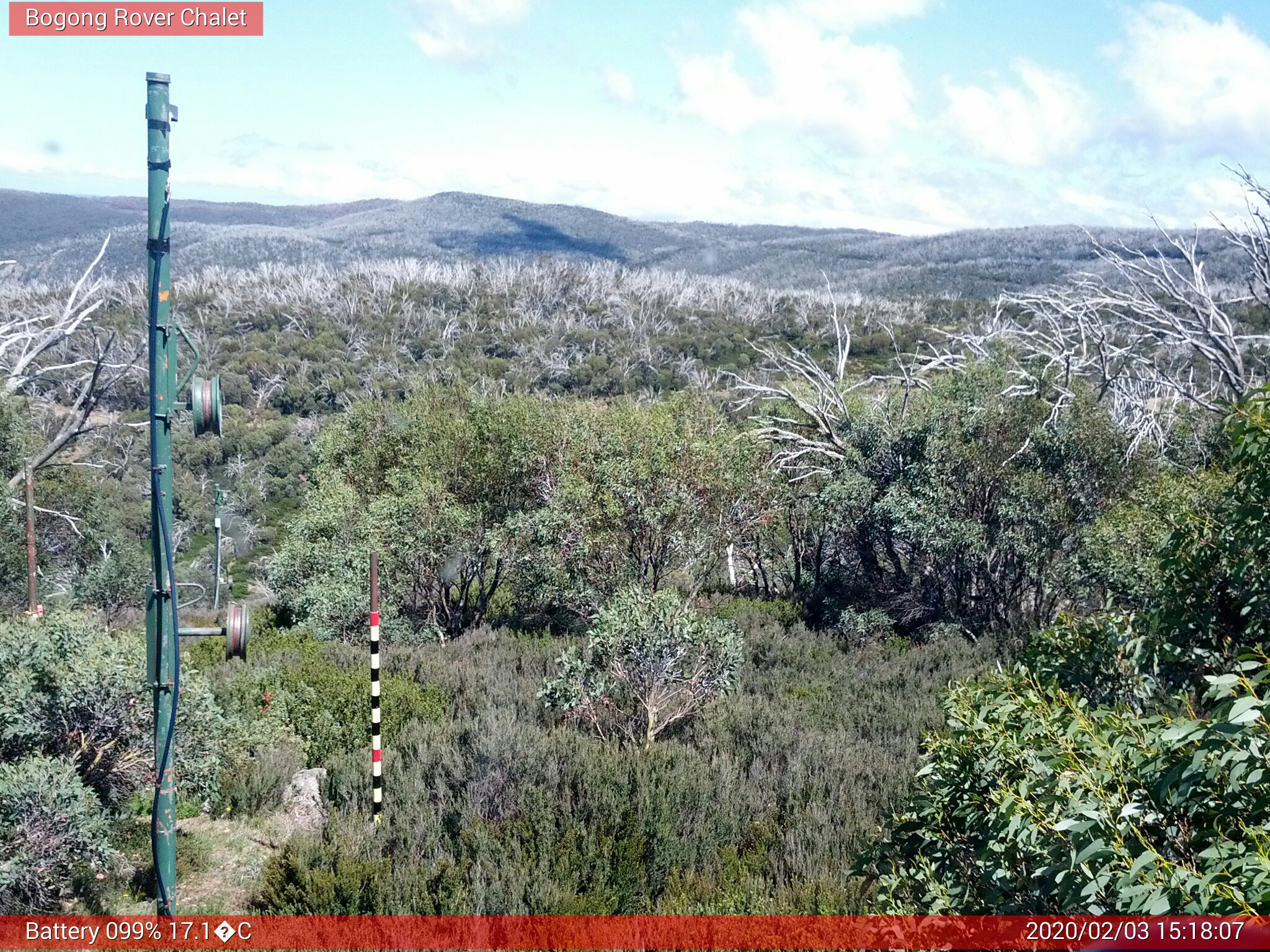 Bogong Web Cam 3:18pm Monday 3rd of February 2020