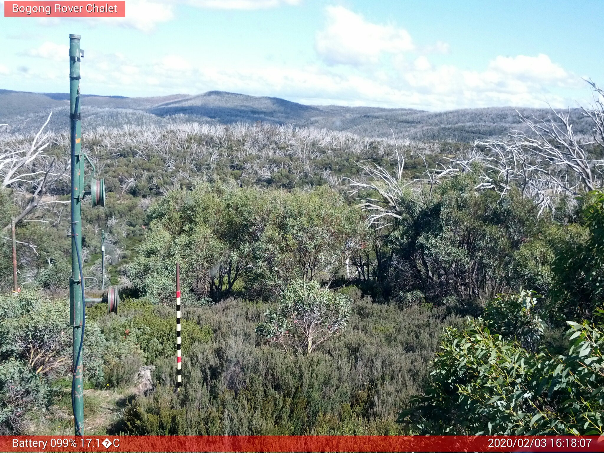 Bogong Web Cam 4:18pm Monday 3rd of February 2020