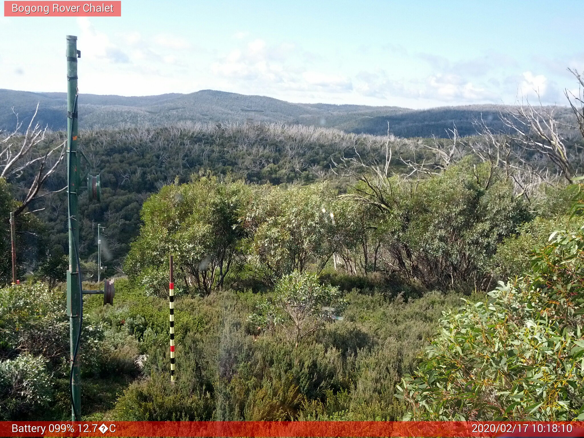 Bogong Web Cam 10:18am Monday 17th of February 2020