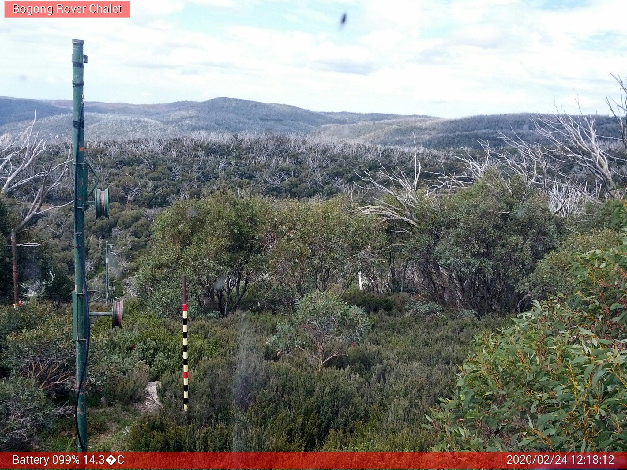 Bogong Web Cam 12:18pm Monday 24th of February 2020