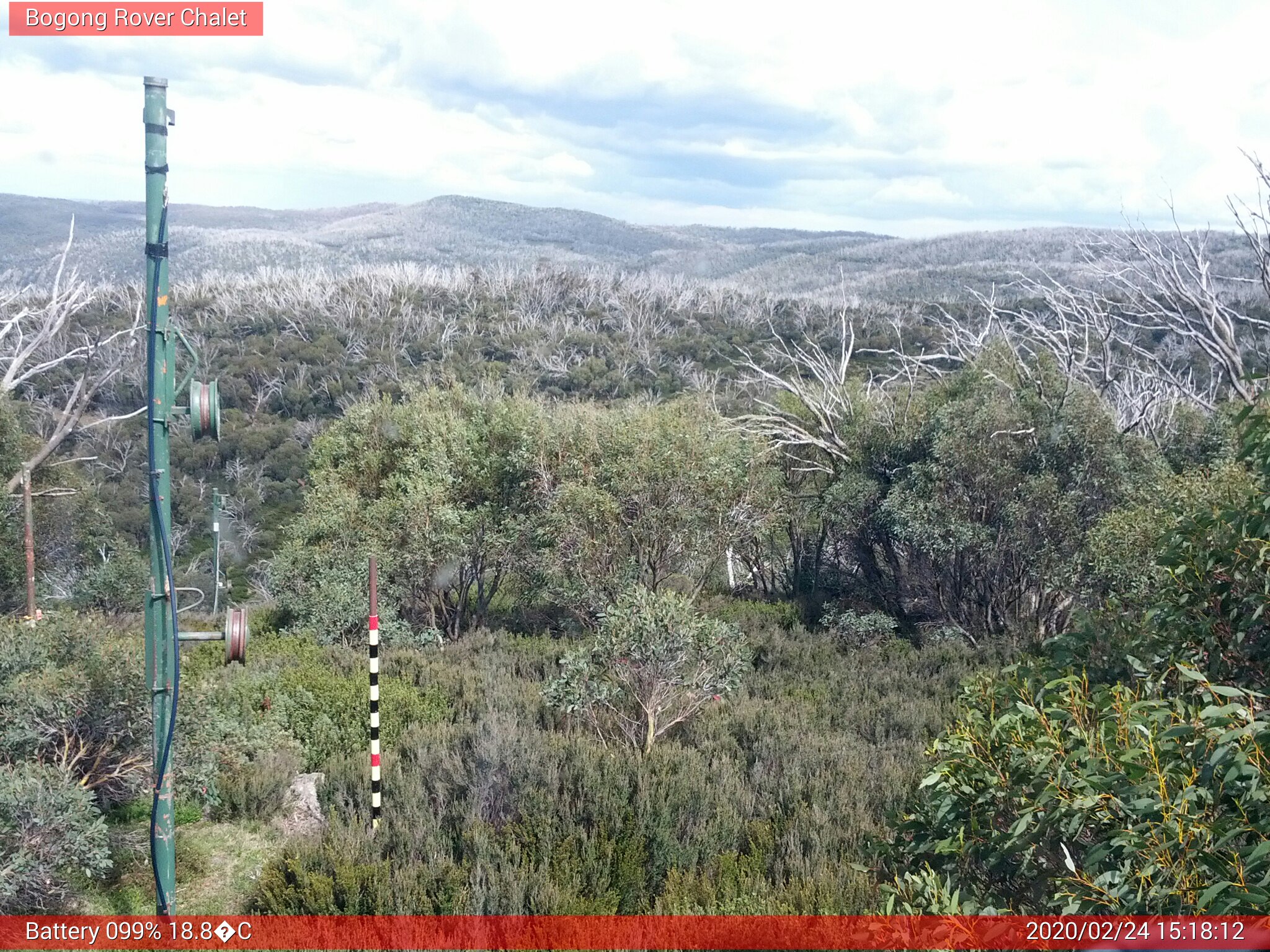 Bogong Web Cam 3:18pm Monday 24th of February 2020