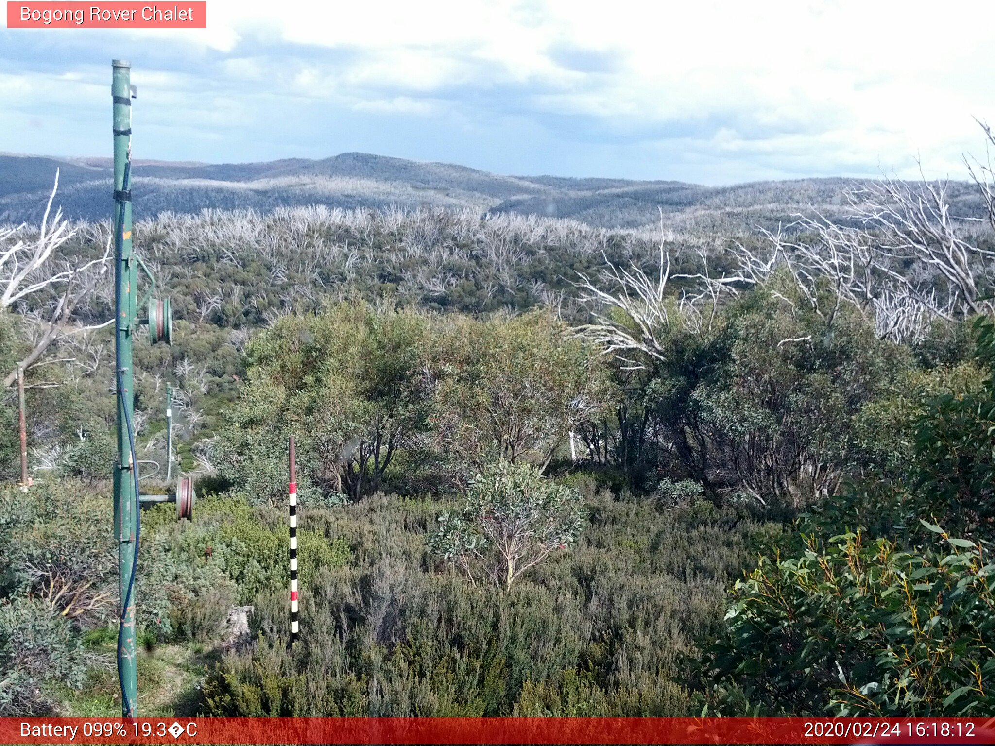 Bogong Web Cam 4:18pm Monday 24th of February 2020