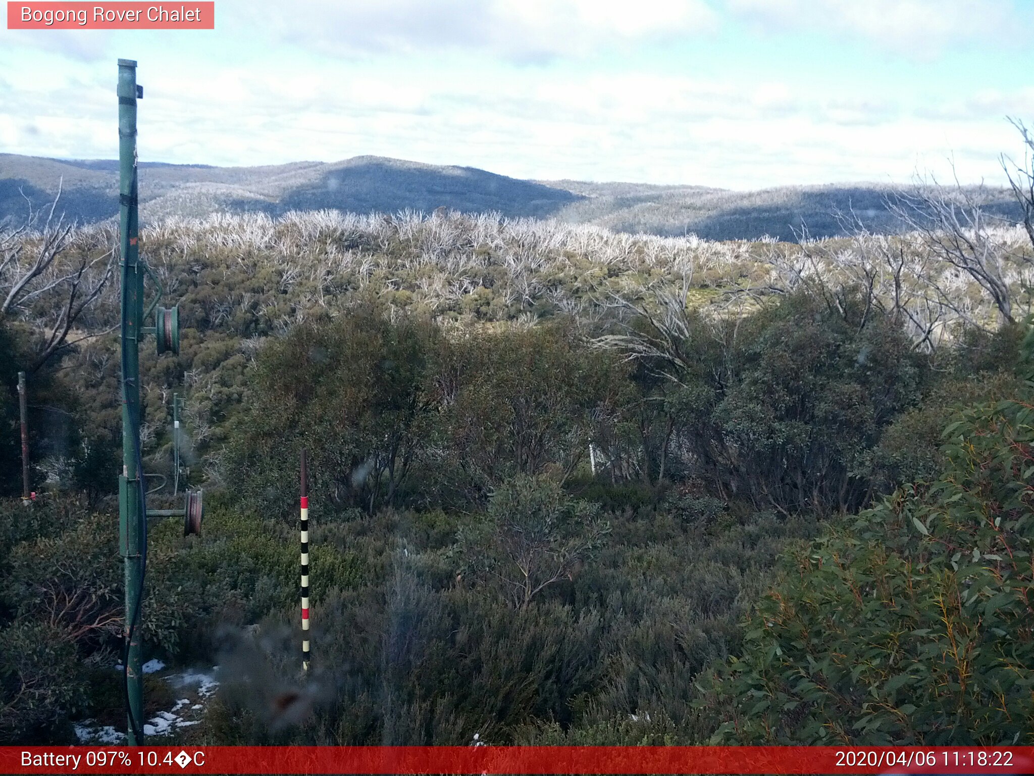 Bogong Web Cam 11:18am Monday 6th of April 2020