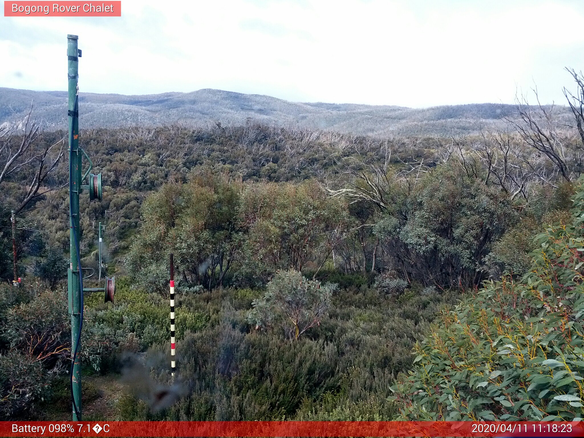 Bogong Web Cam 11:18am Saturday 11th of April 2020