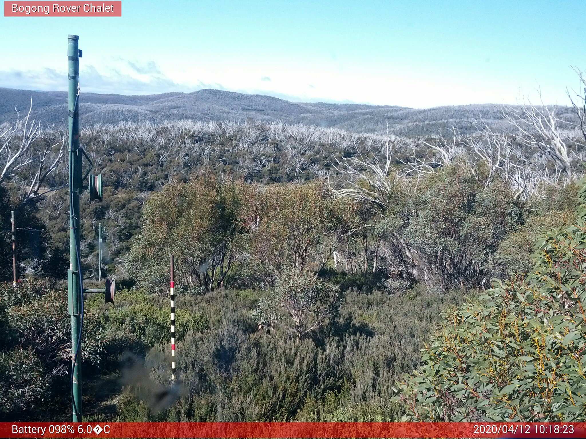 Bogong Web Cam 10:18am Sunday 12th of April 2020