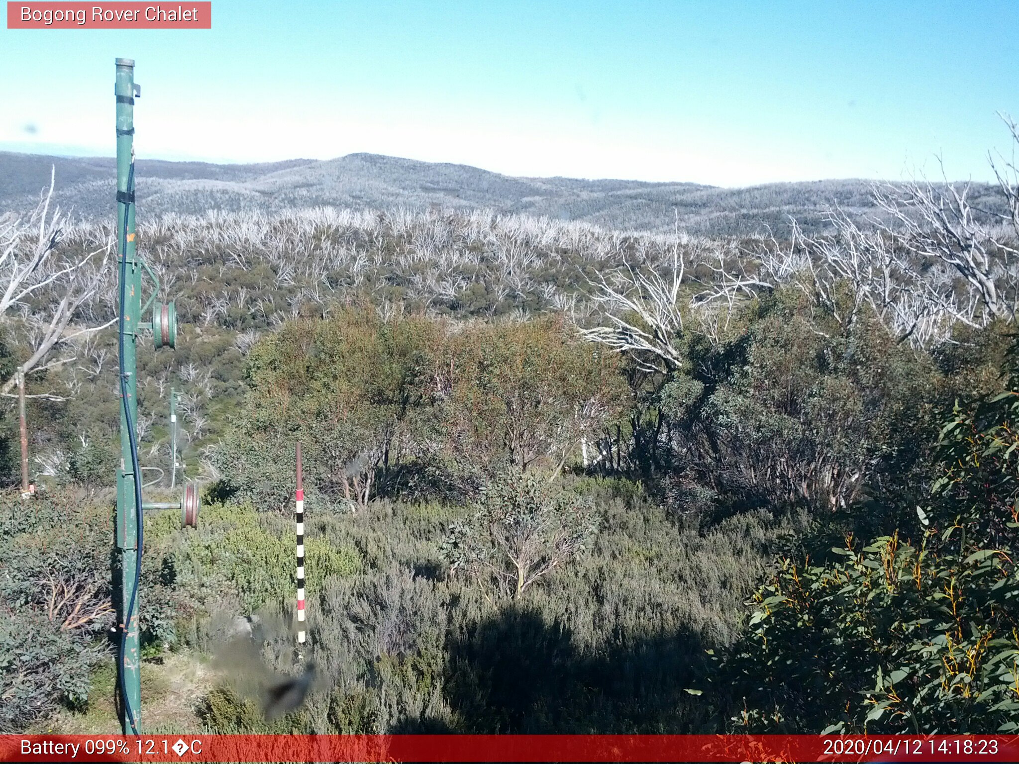 Bogong Web Cam 2:18pm Sunday 12th of April 2020