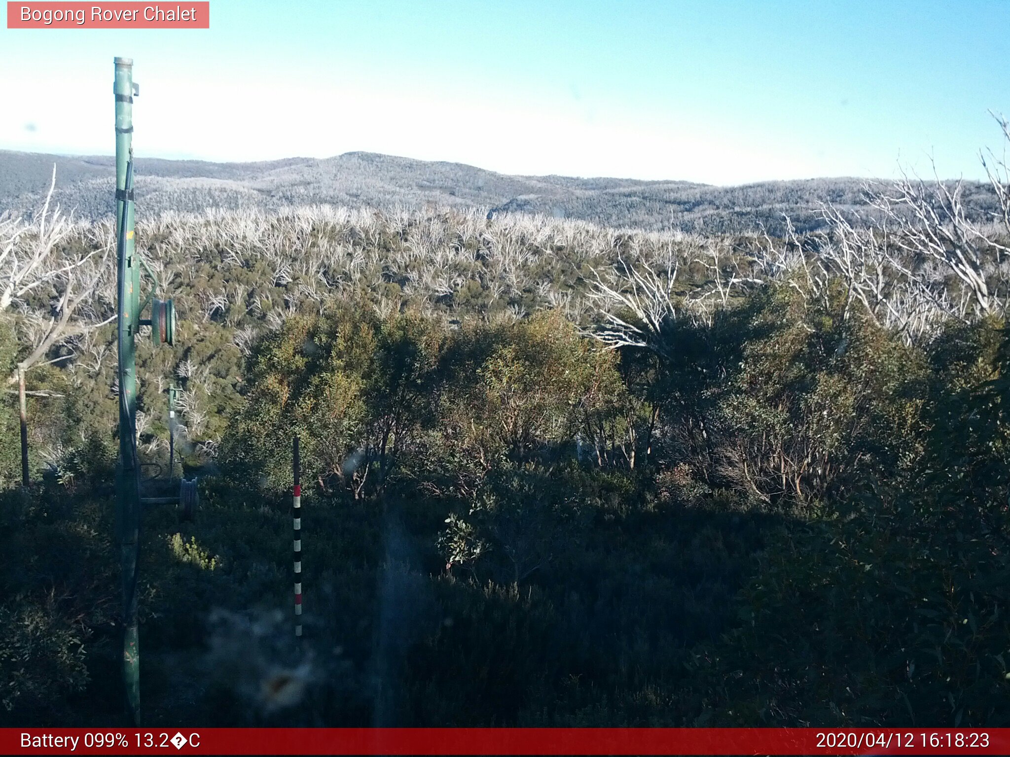 Bogong Web Cam 4:18pm Sunday 12th of April 2020