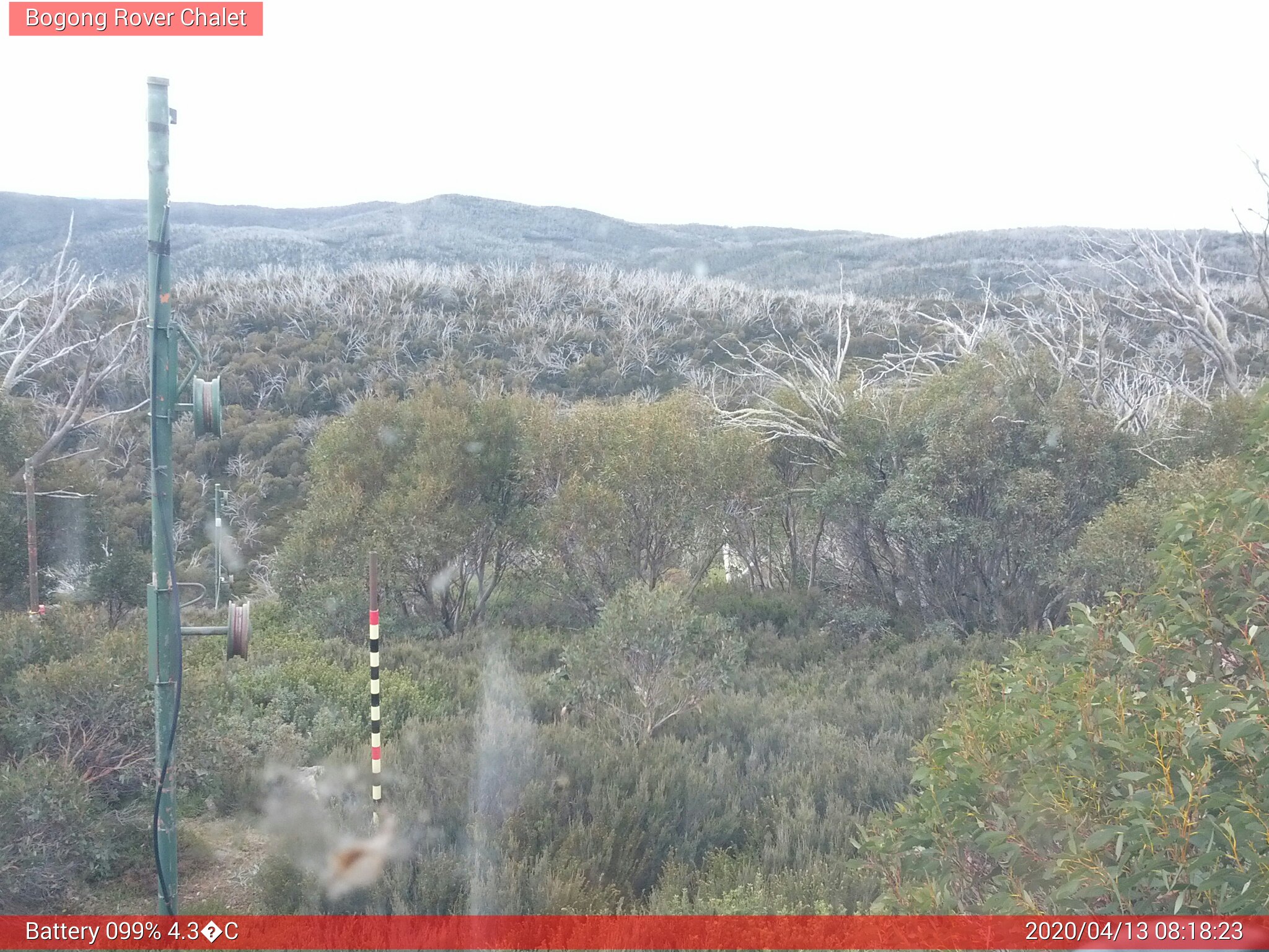 Bogong Web Cam 8:18am Monday 13th of April 2020