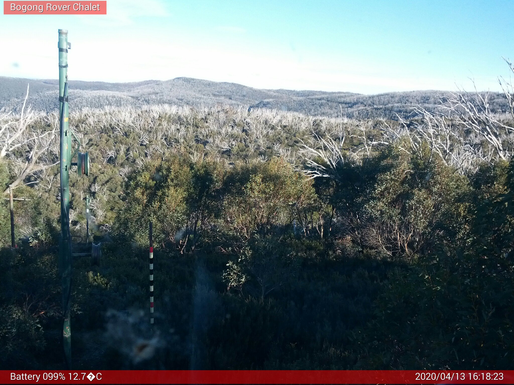 Bogong Web Cam 4:18pm Monday 13th of April 2020