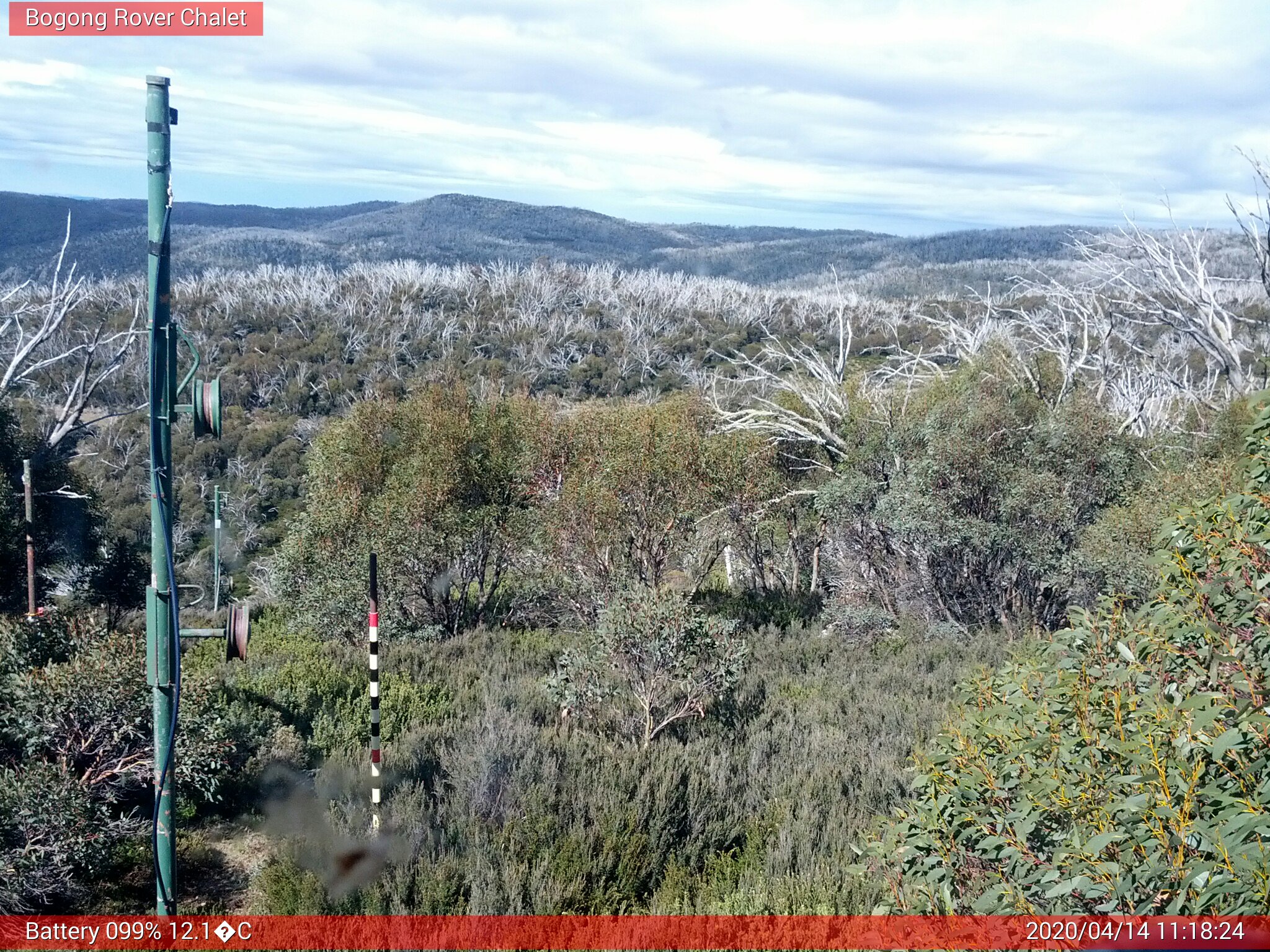 Bogong Web Cam 11:18am Tuesday 14th of April 2020