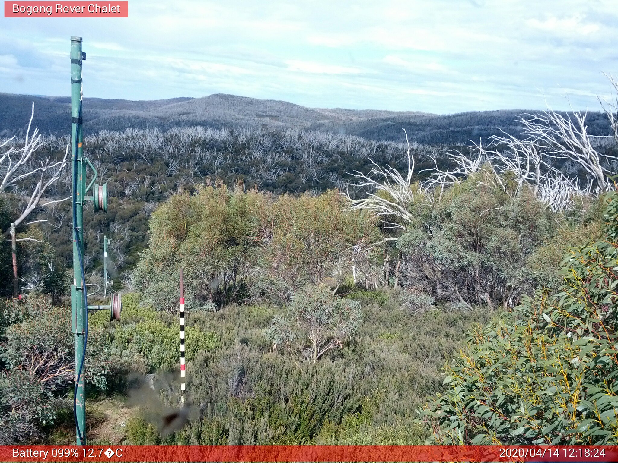 Bogong Web Cam 12:18pm Tuesday 14th of April 2020