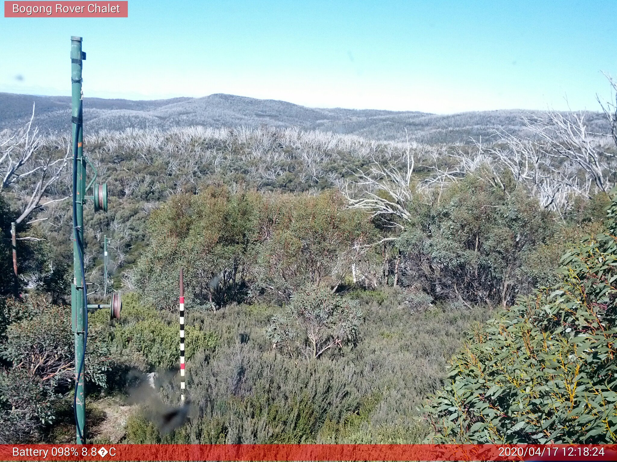 Bogong Web Cam 12:18pm Friday 17th of April 2020