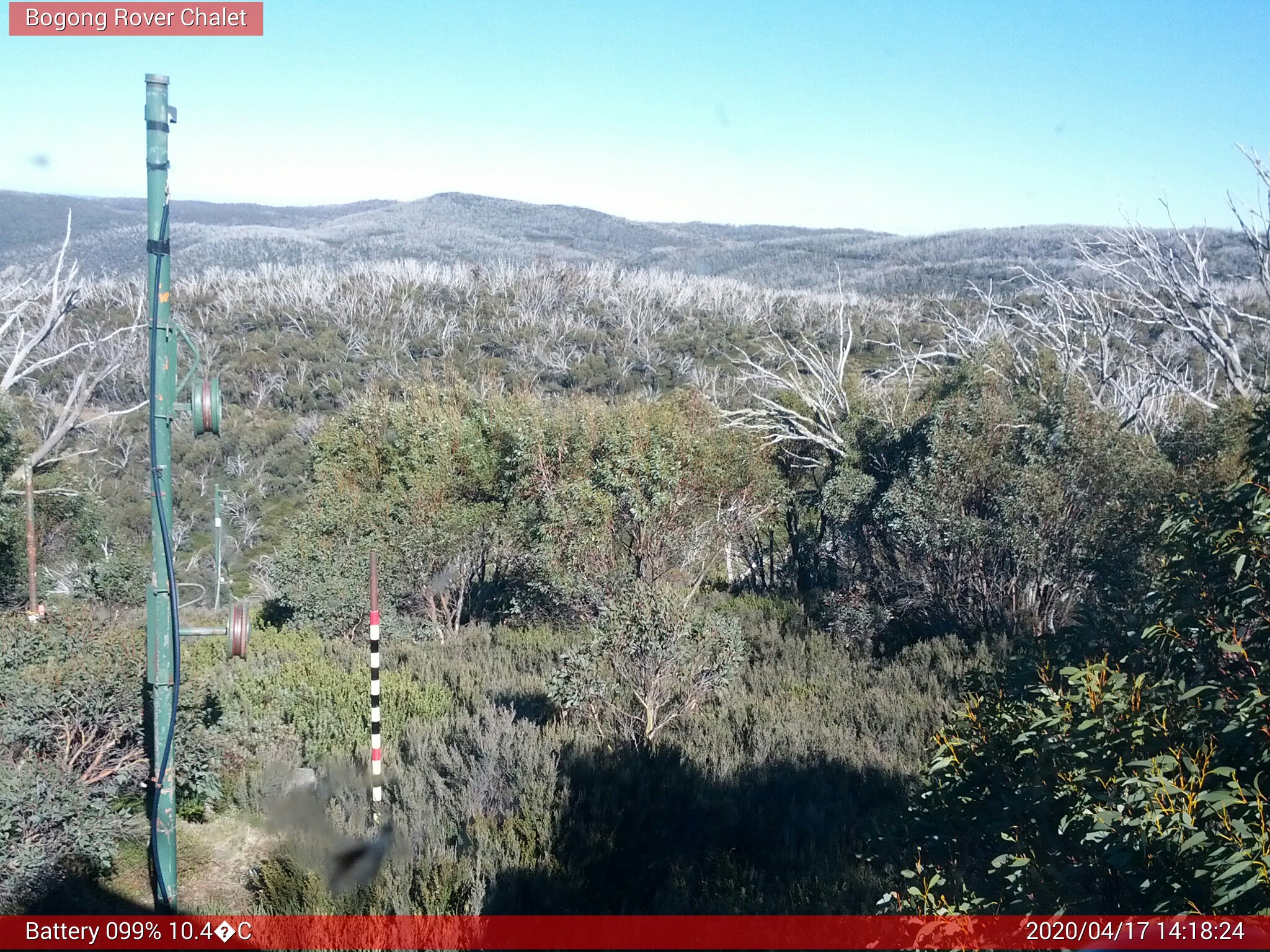 Bogong Web Cam 2:18pm Friday 17th of April 2020