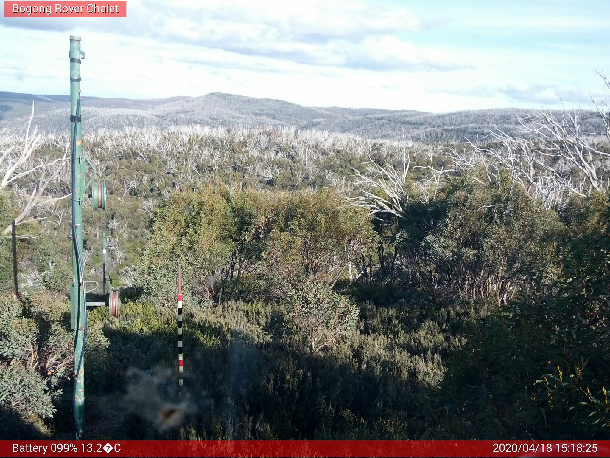 Bogong Web Cam 3:18pm Saturday 18th of April 2020