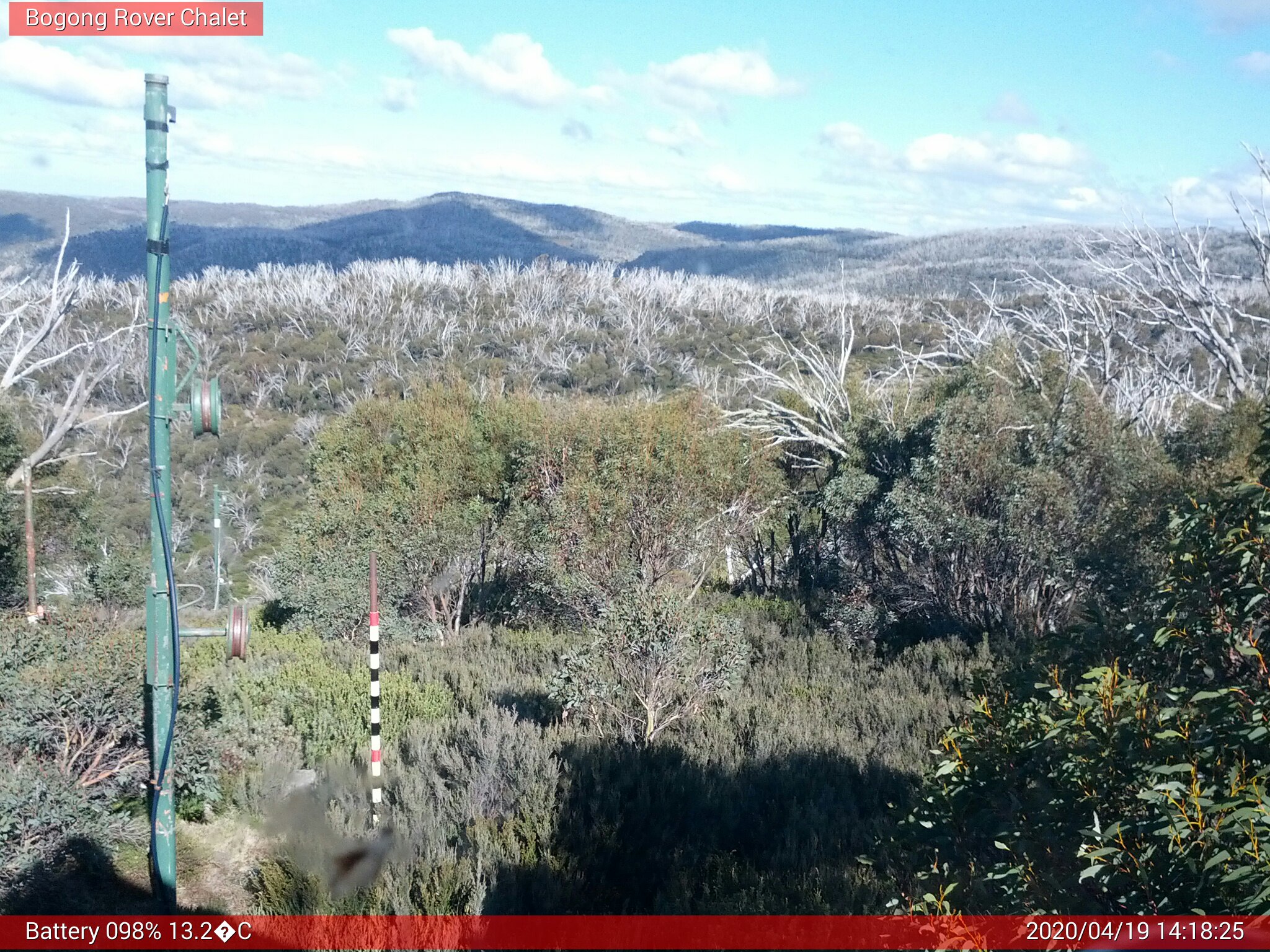 Bogong Web Cam 2:18pm Sunday 19th of April 2020