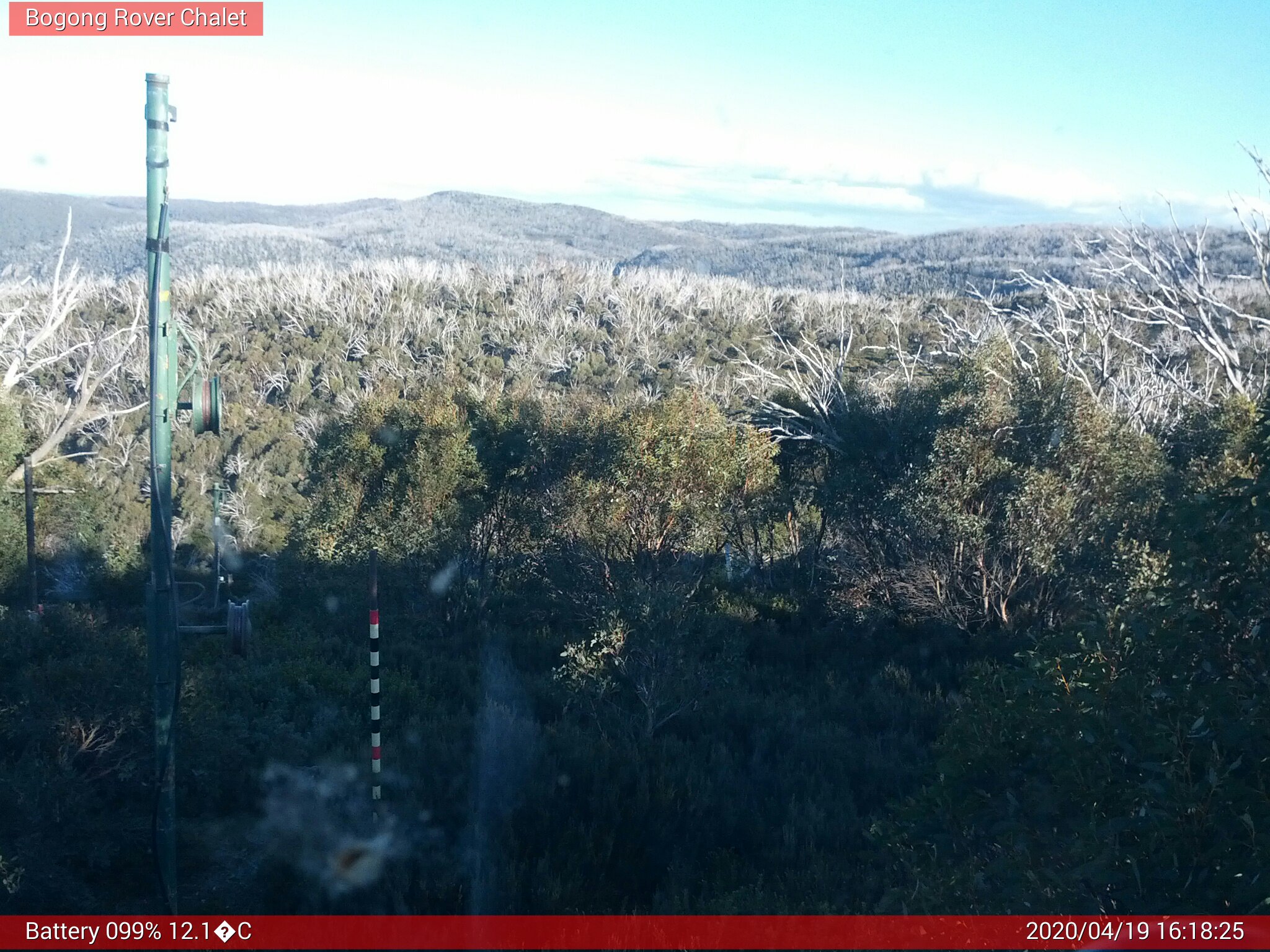 Bogong Web Cam 4:18pm Sunday 19th of April 2020