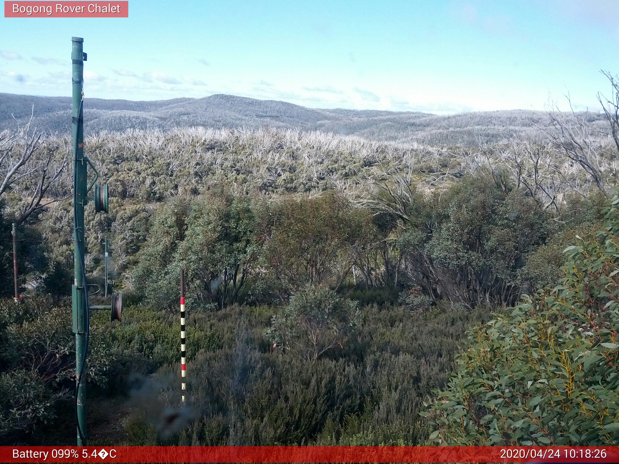 Bogong Web Cam 10:18am Friday 24th of April 2020