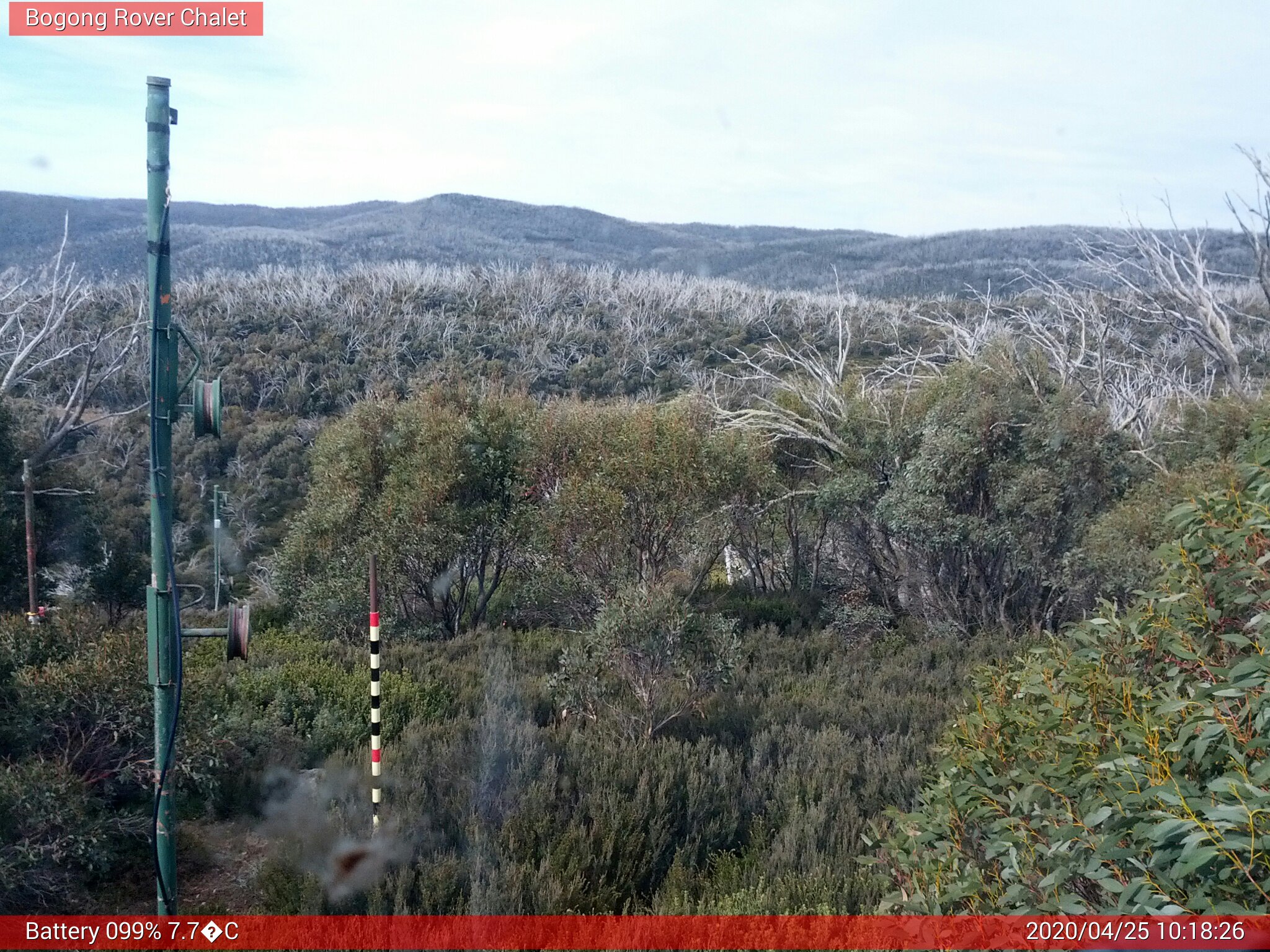 Bogong Web Cam 10:18am Saturday 25th of April 2020