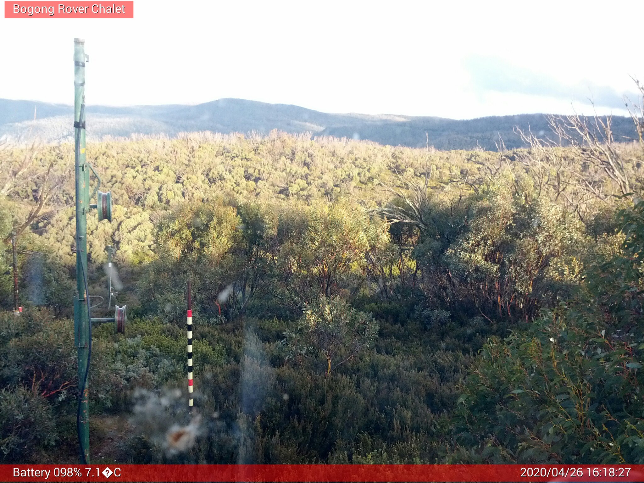 Bogong Web Cam 4:18pm Sunday 26th of April 2020