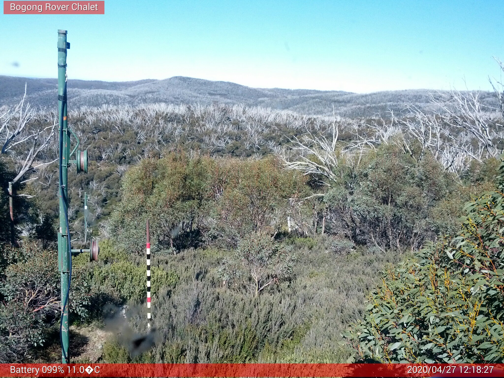 Bogong Web Cam 12:18pm Monday 27th of April 2020