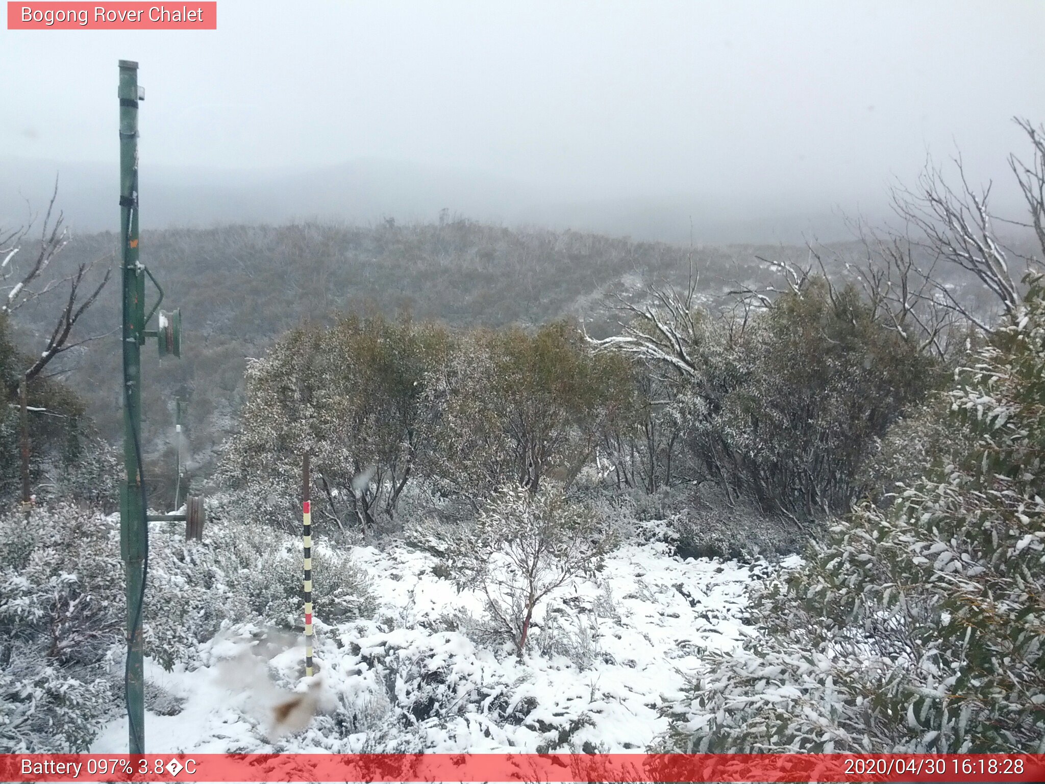 Bogong Web Cam 4:18pm Thursday 30th of April 2020