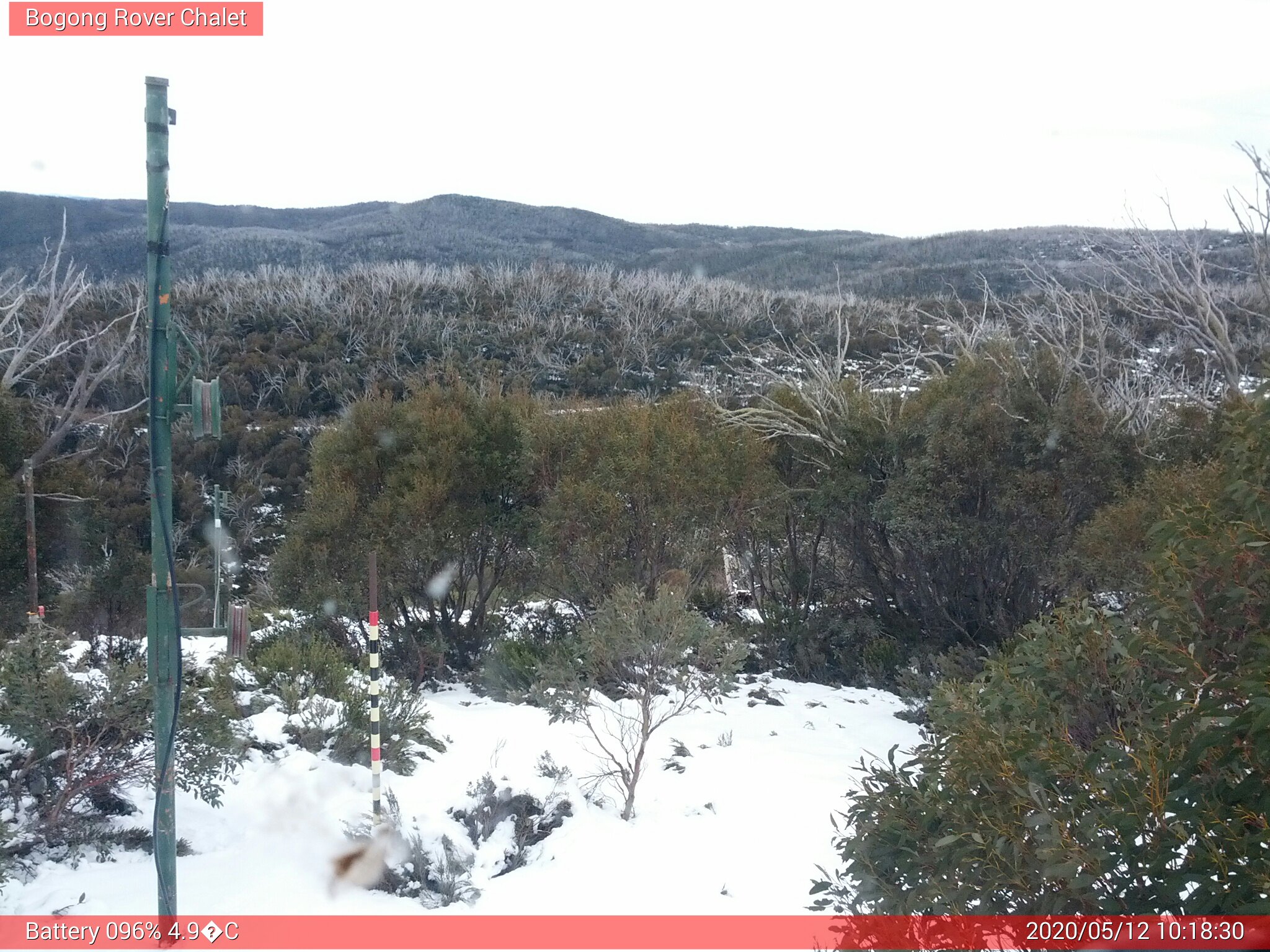 Bogong Web Cam 10:18am Tuesday 12th of May 2020