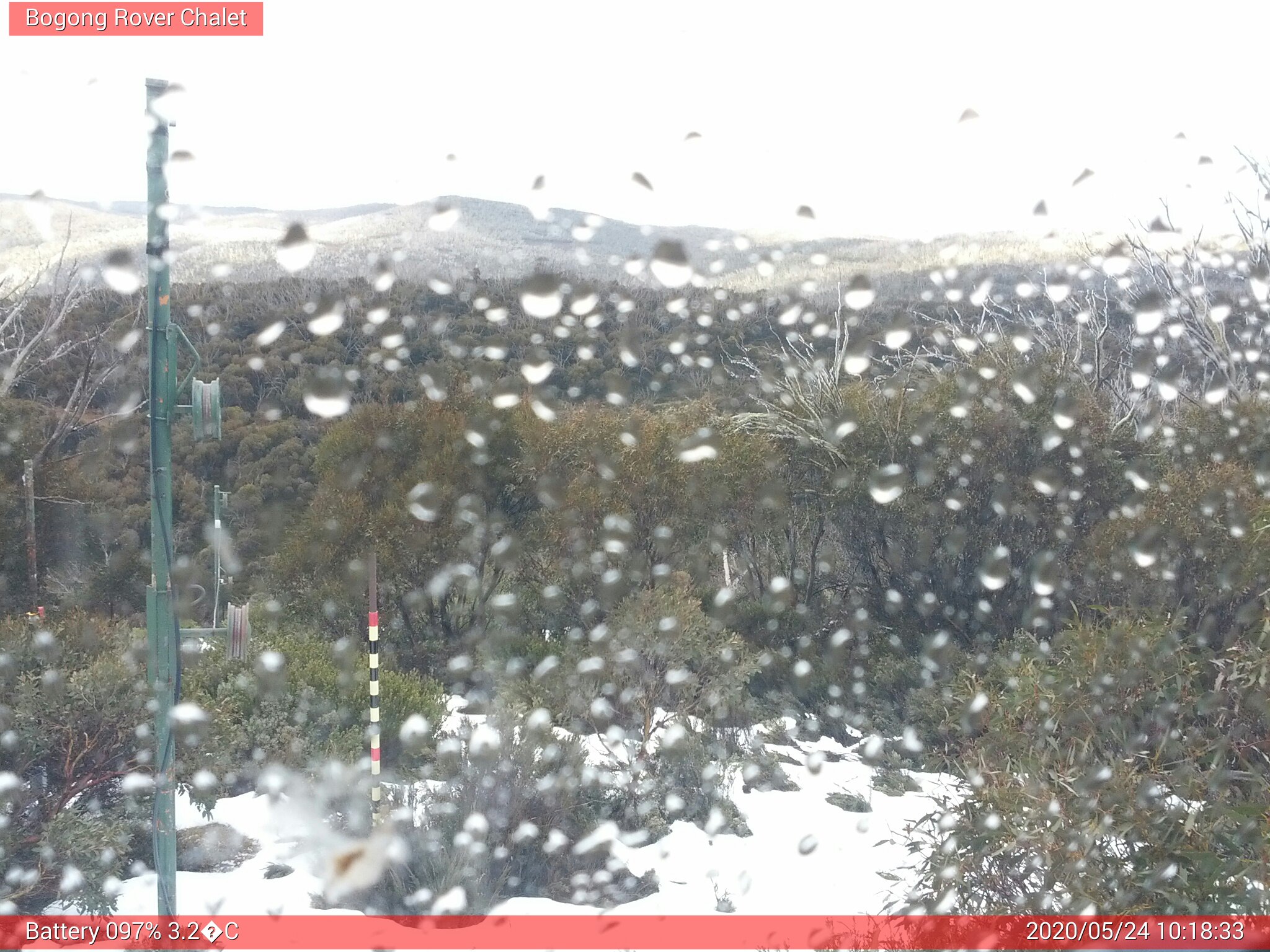 Bogong Web Cam 10:18am Sunday 24th of May 2020