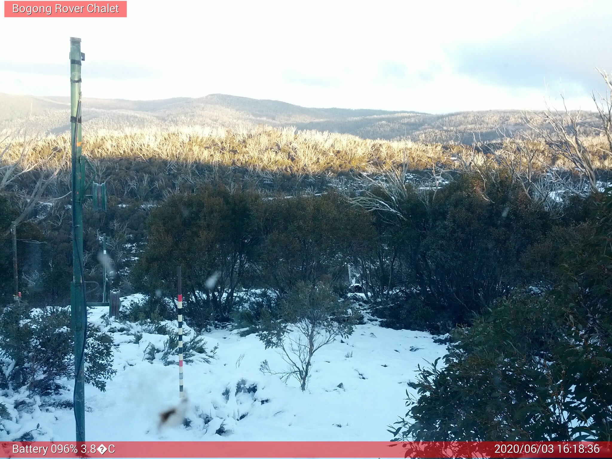 Bogong Web Cam 4:18pm Wednesday 3rd of June 2020