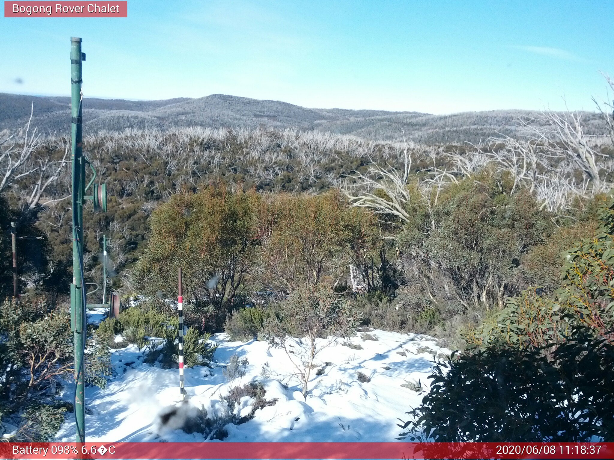 Bogong Web Cam 11:18am Monday 8th of June 2020