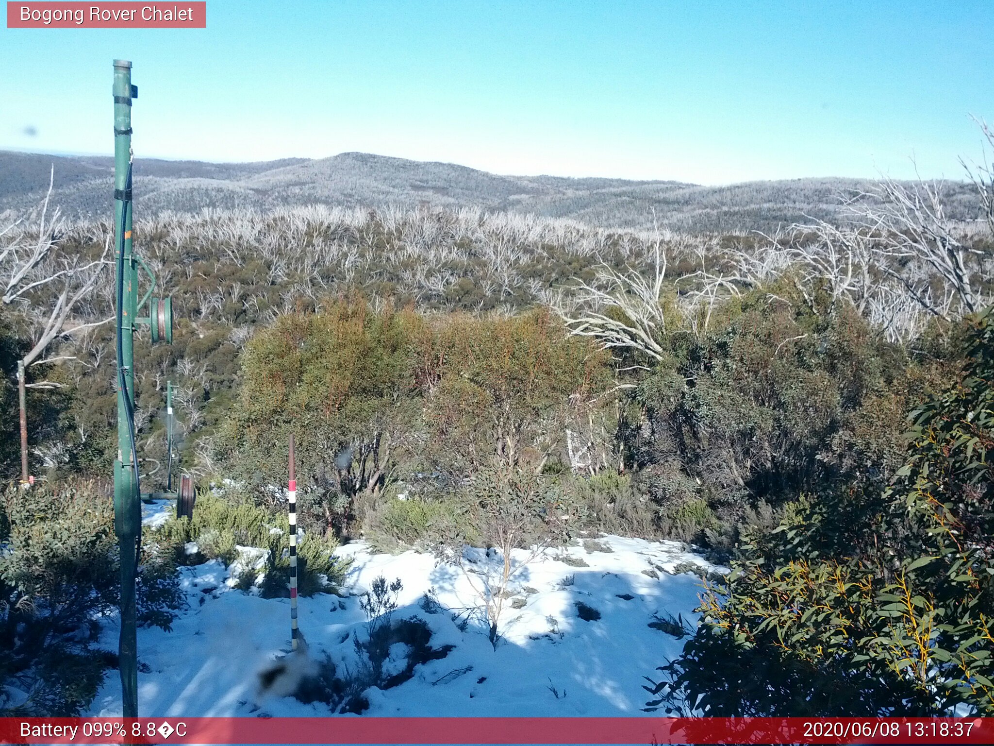 Bogong Web Cam 1:18pm Monday 8th of June 2020