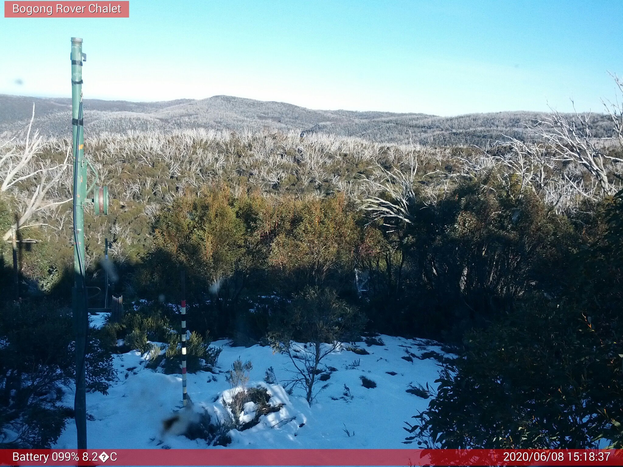 Bogong Web Cam 3:18pm Monday 8th of June 2020