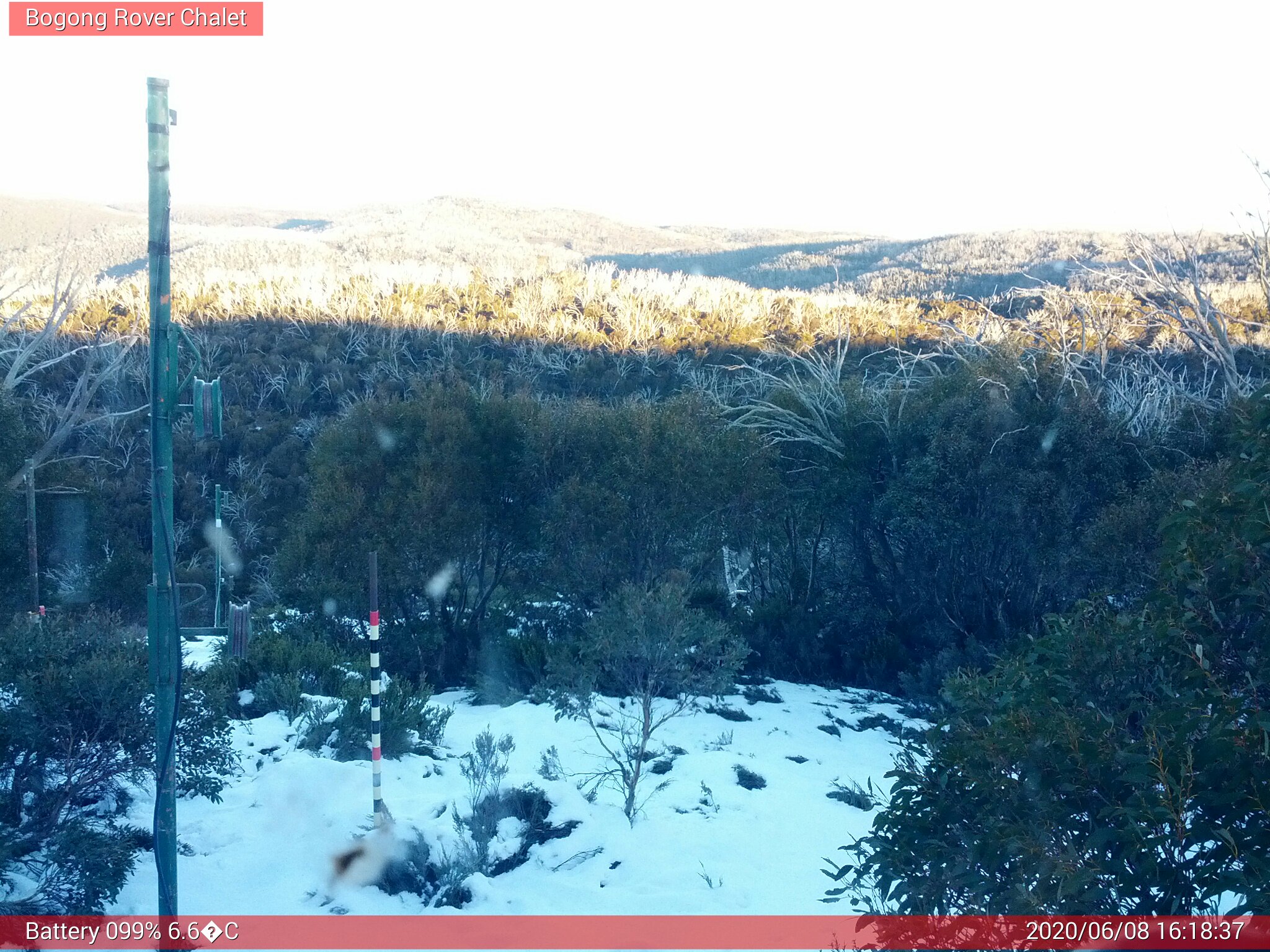 Bogong Web Cam 4:18pm Monday 8th of June 2020