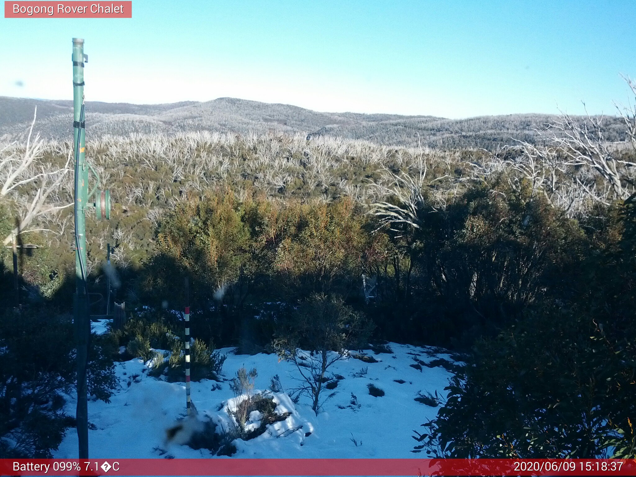 Bogong Web Cam 3:18pm Tuesday 9th of June 2020