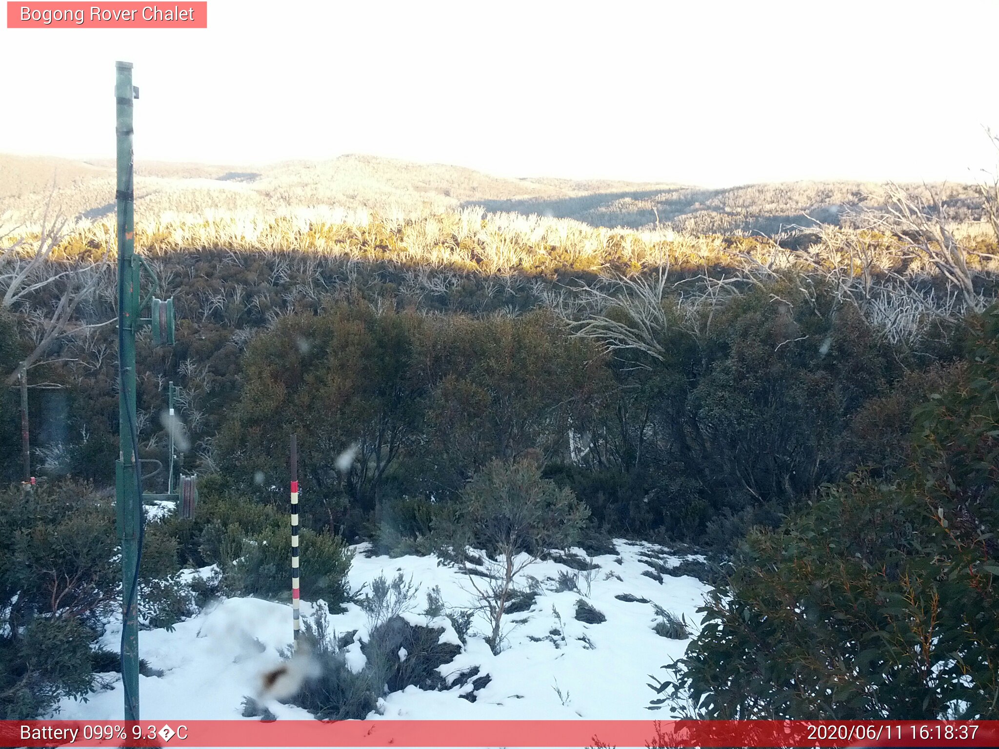 Bogong Web Cam 4:18pm Thursday 11th of June 2020