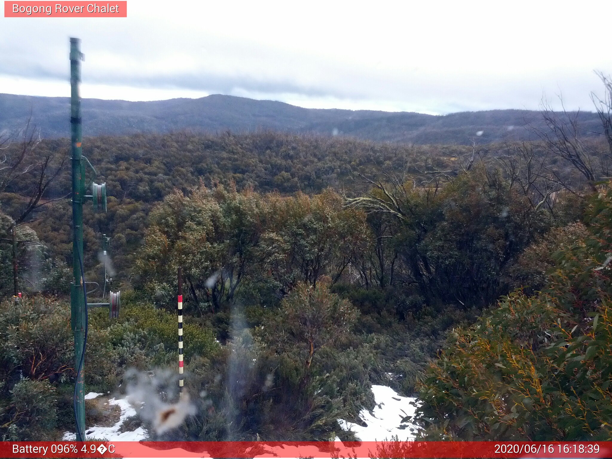 Bogong Web Cam 4:18pm Tuesday 16th of June 2020