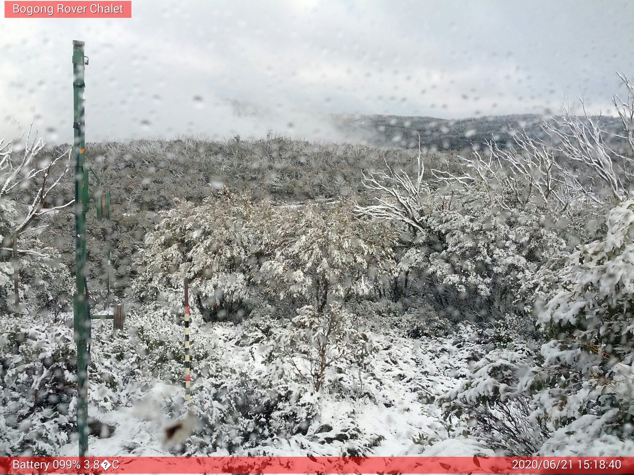 Bogong Web Cam 3:18pm Sunday 21st of June 2020