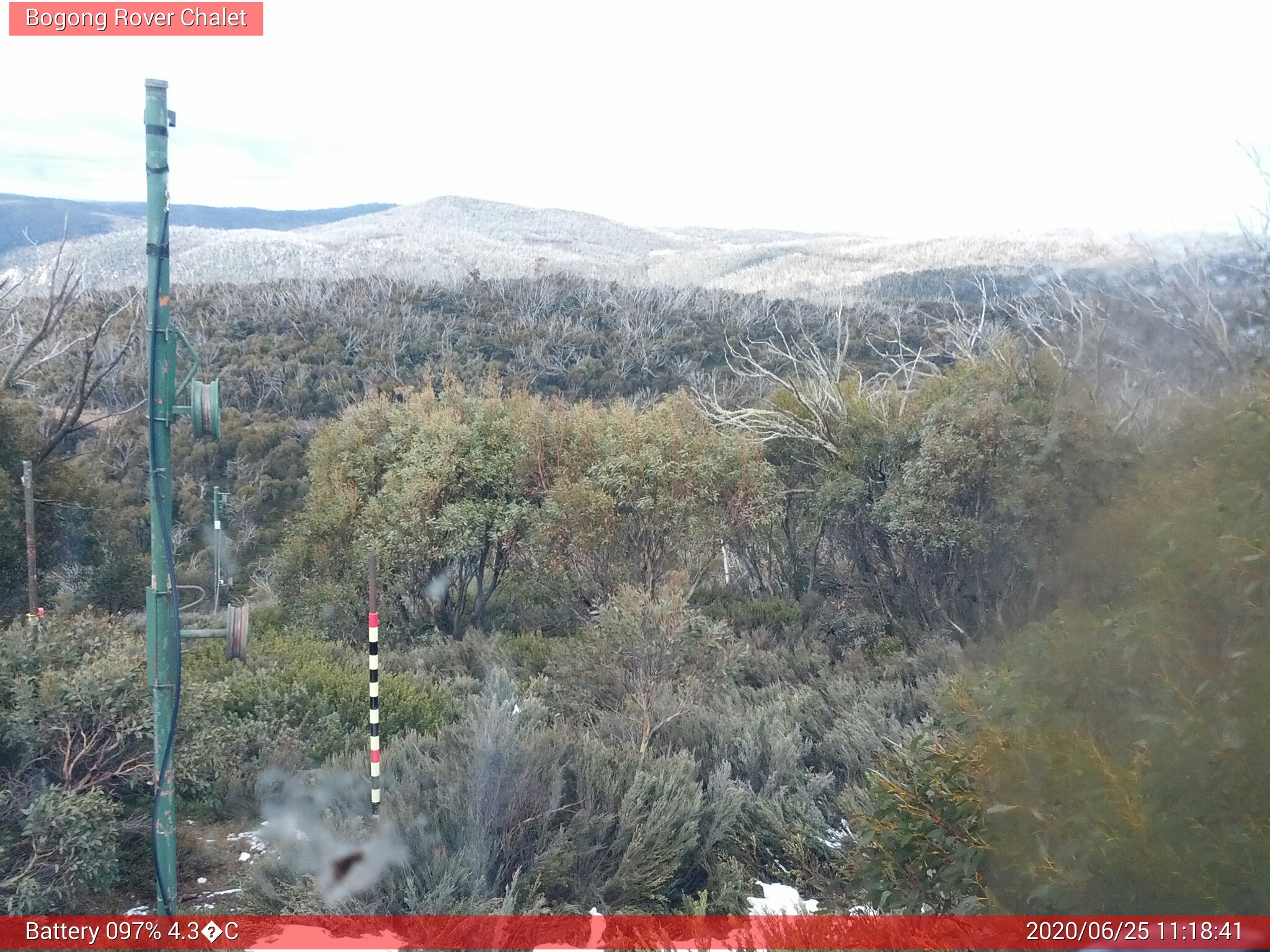 Bogong Web Cam 11:18am Thursday 25th of June 2020