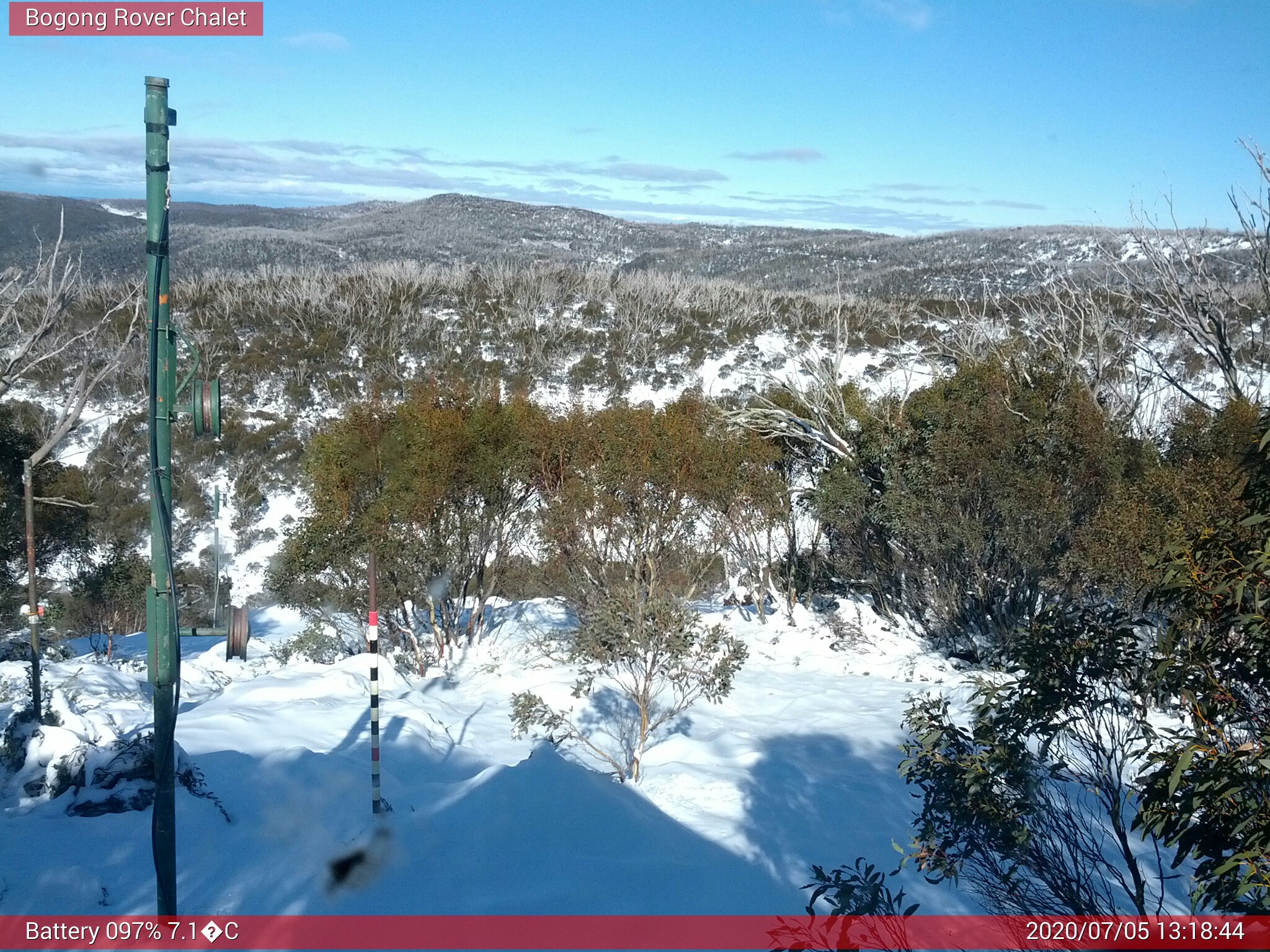 Bogong Web Cam 1:18pm Sunday 5th of July 2020