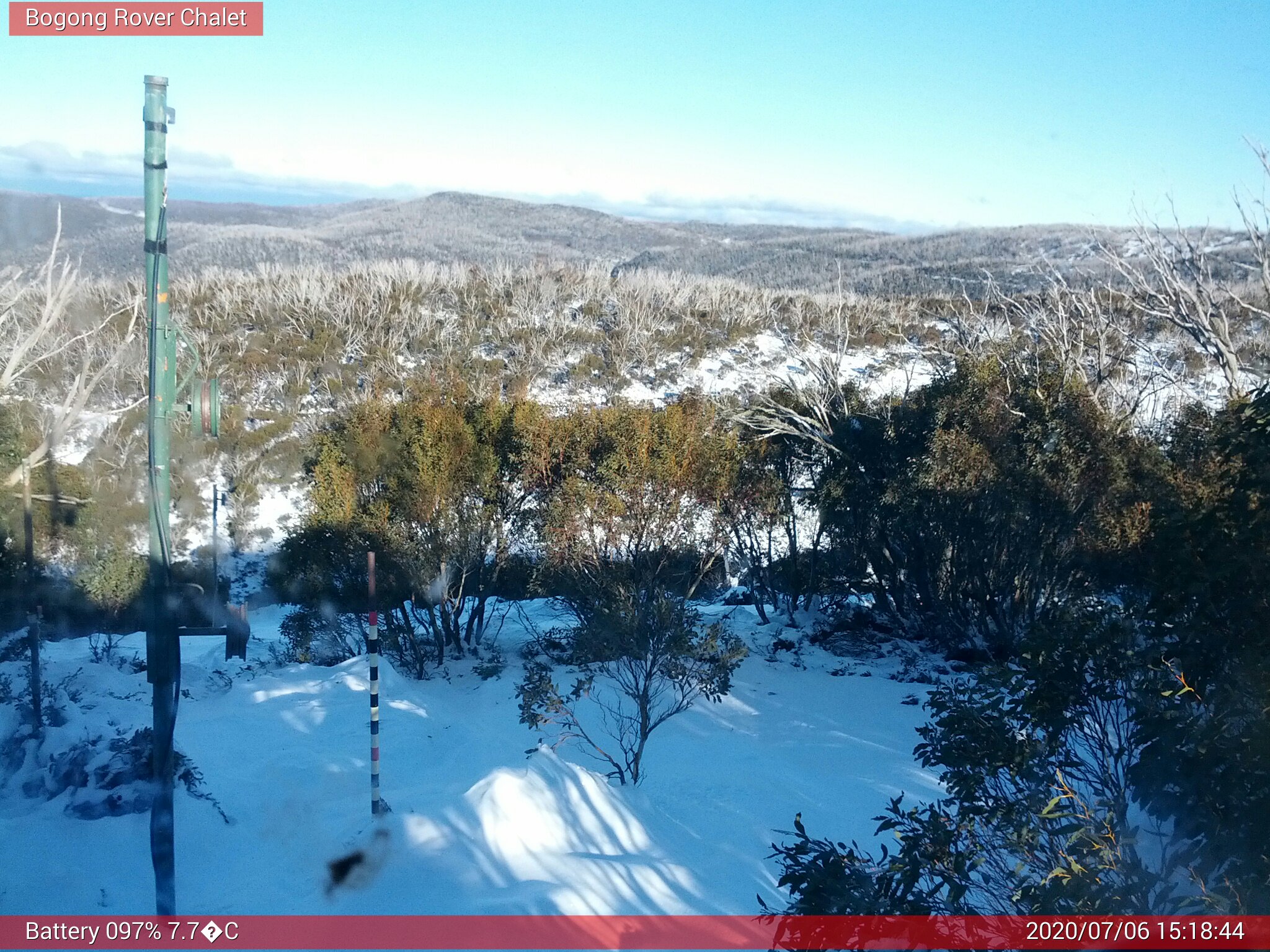 Bogong Web Cam 3:18pm Monday 6th of July 2020