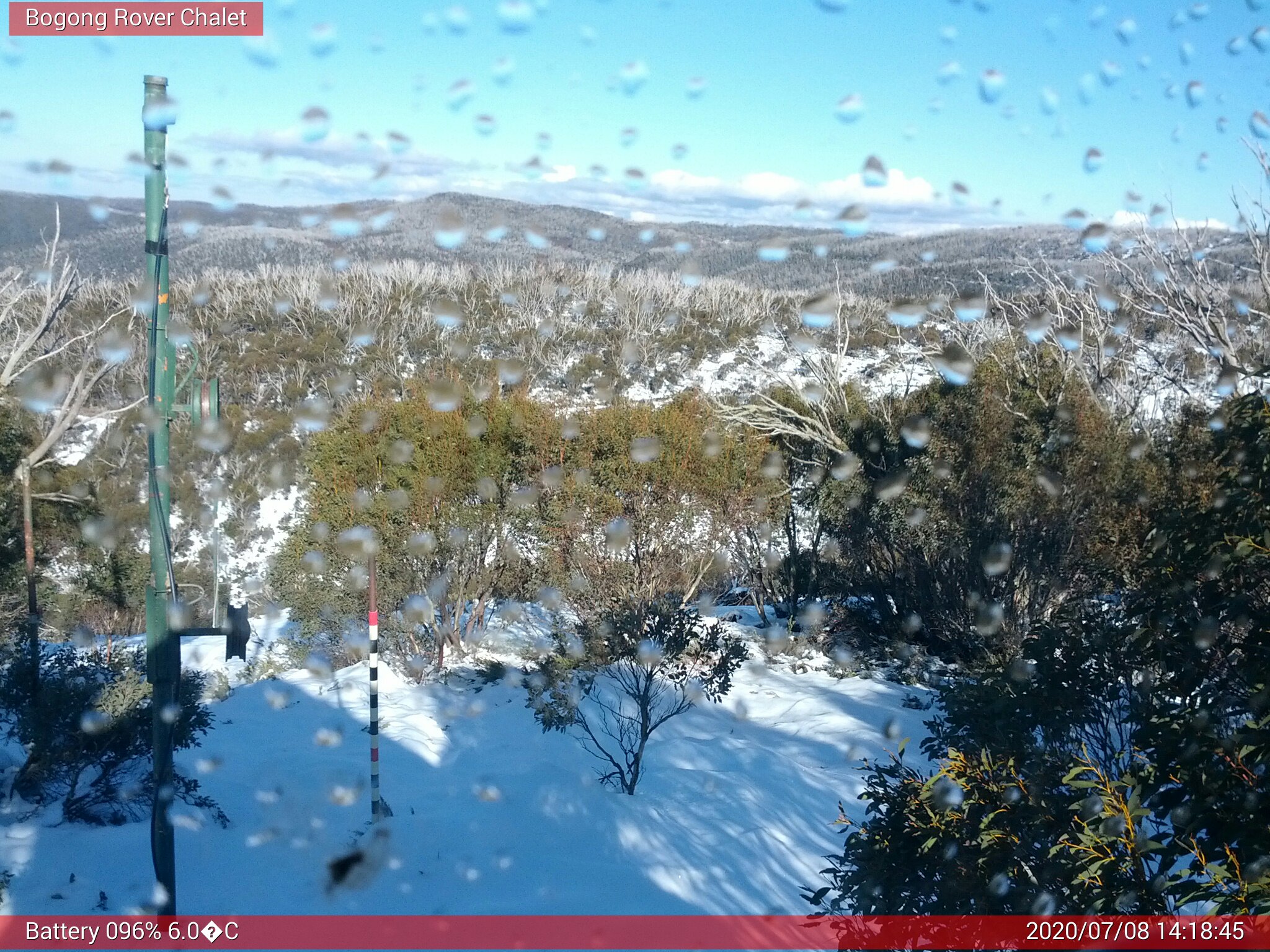 Bogong Web Cam 2:18pm Wednesday 8th of July 2020