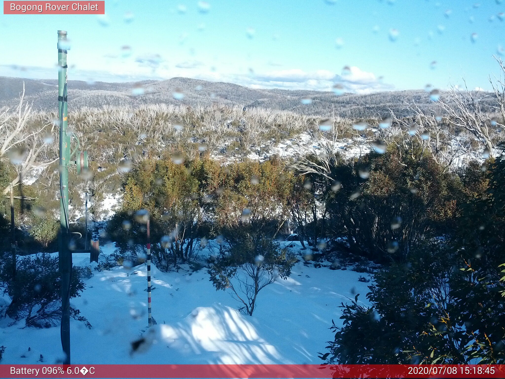 Bogong Web Cam 3:18pm Wednesday 8th of July 2020