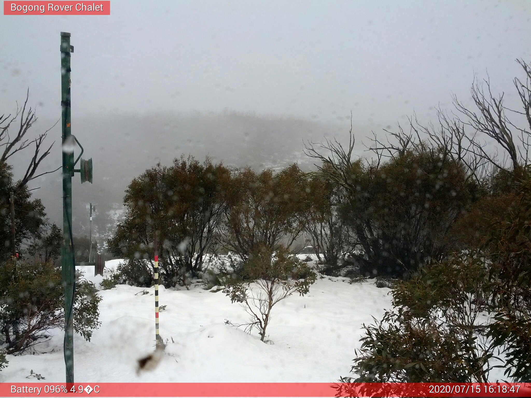 Bogong Web Cam 4:18pm Wednesday 15th of July 2020