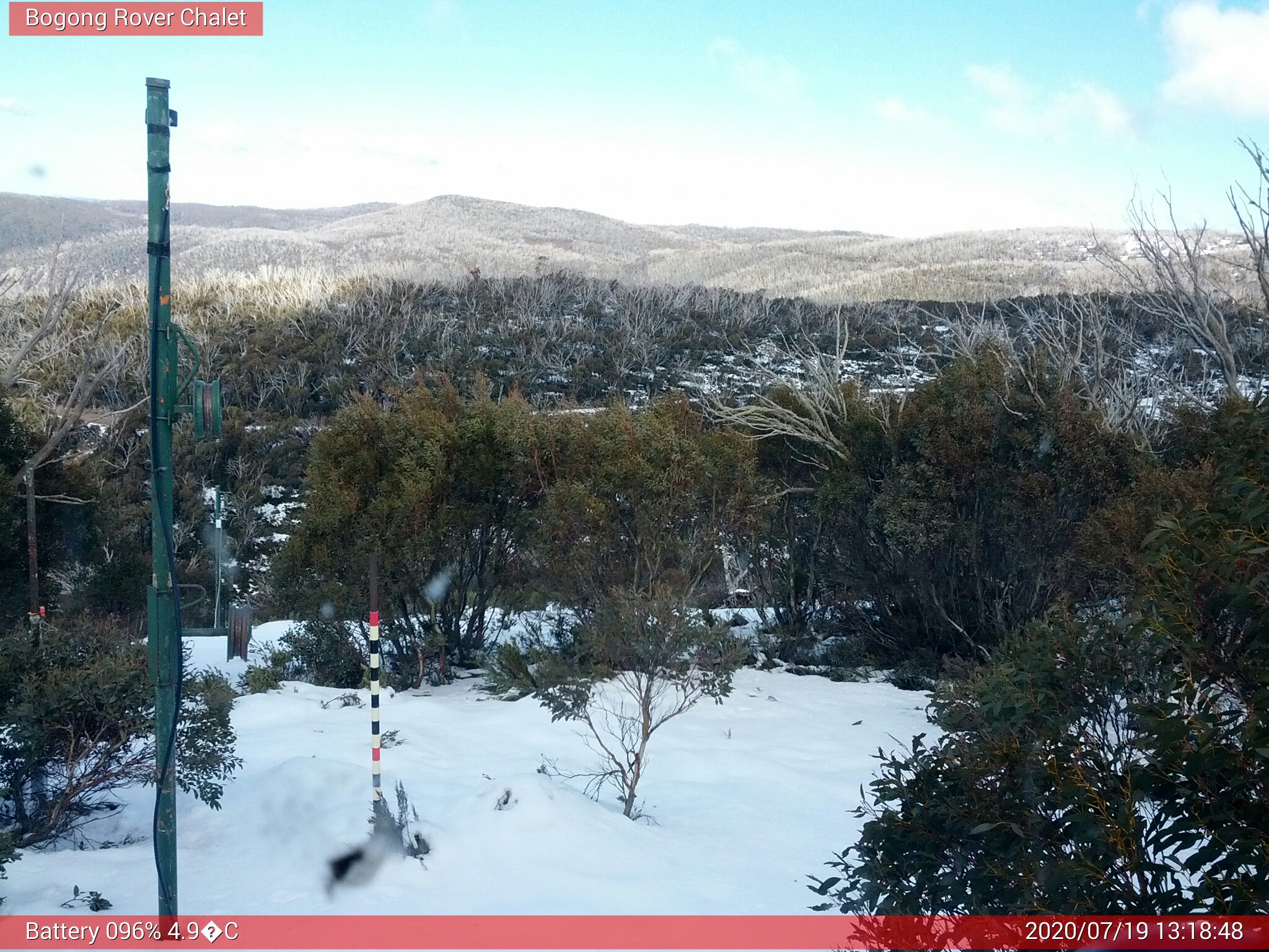 Bogong Web Cam 1:18pm Sunday 19th of July 2020