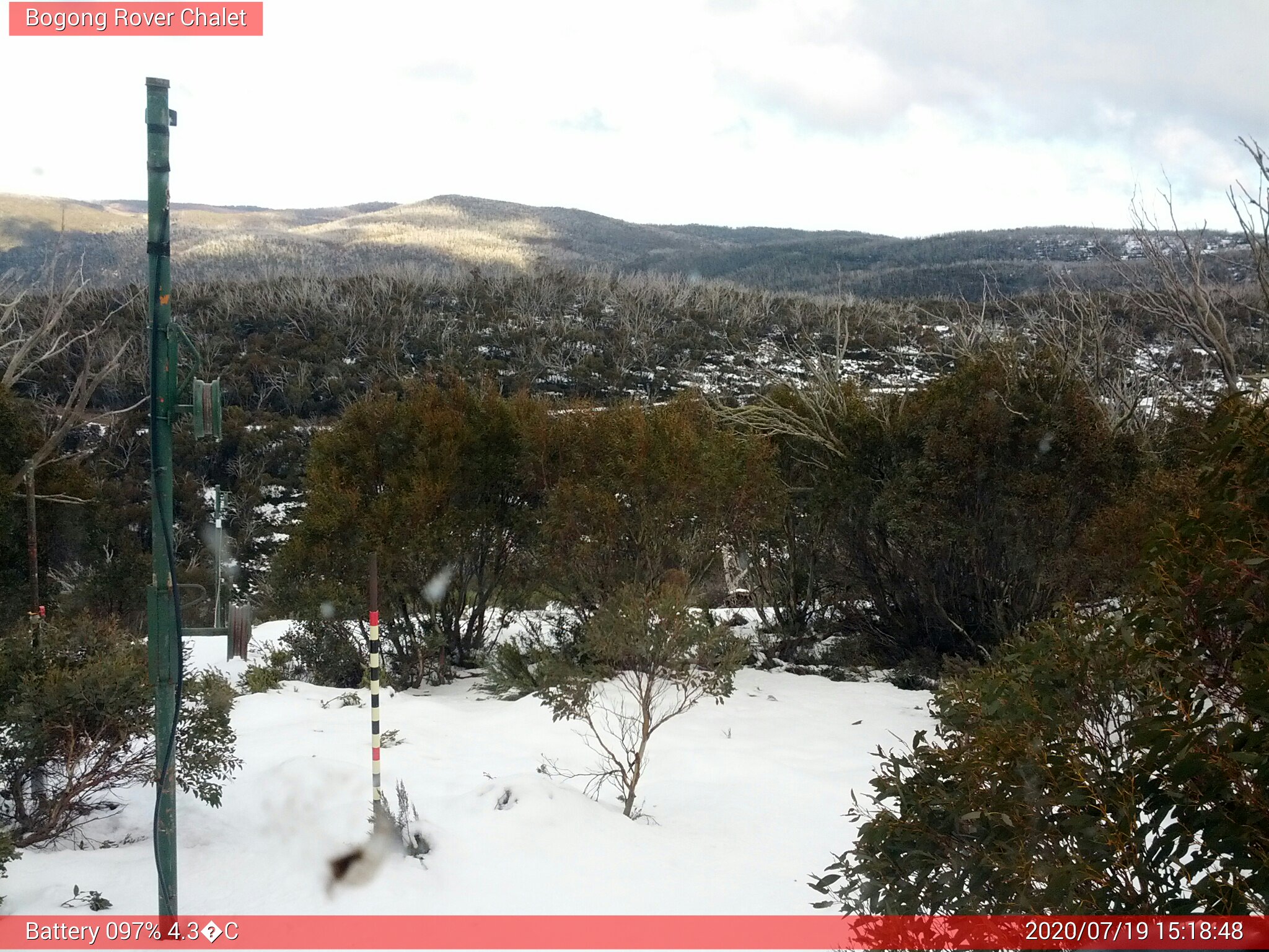 Bogong Web Cam 3:18pm Sunday 19th of July 2020